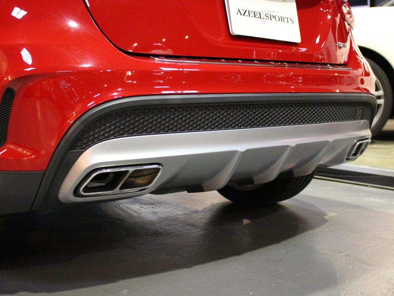 メルセデス・ベンツ GLA45 AMG 4マチック