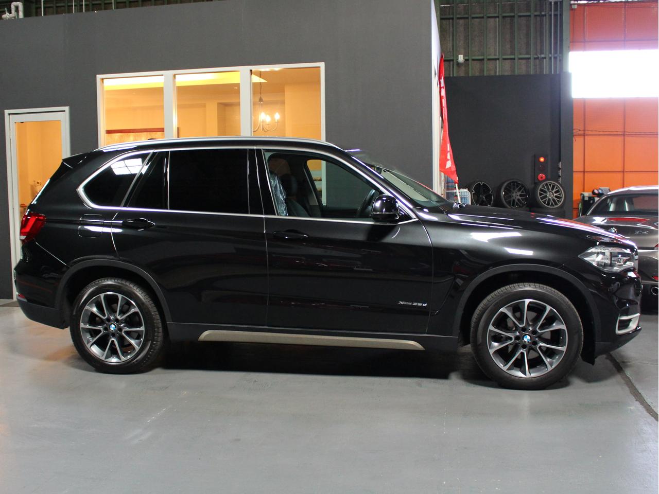 BMW X5 xDrive 35d Xライン