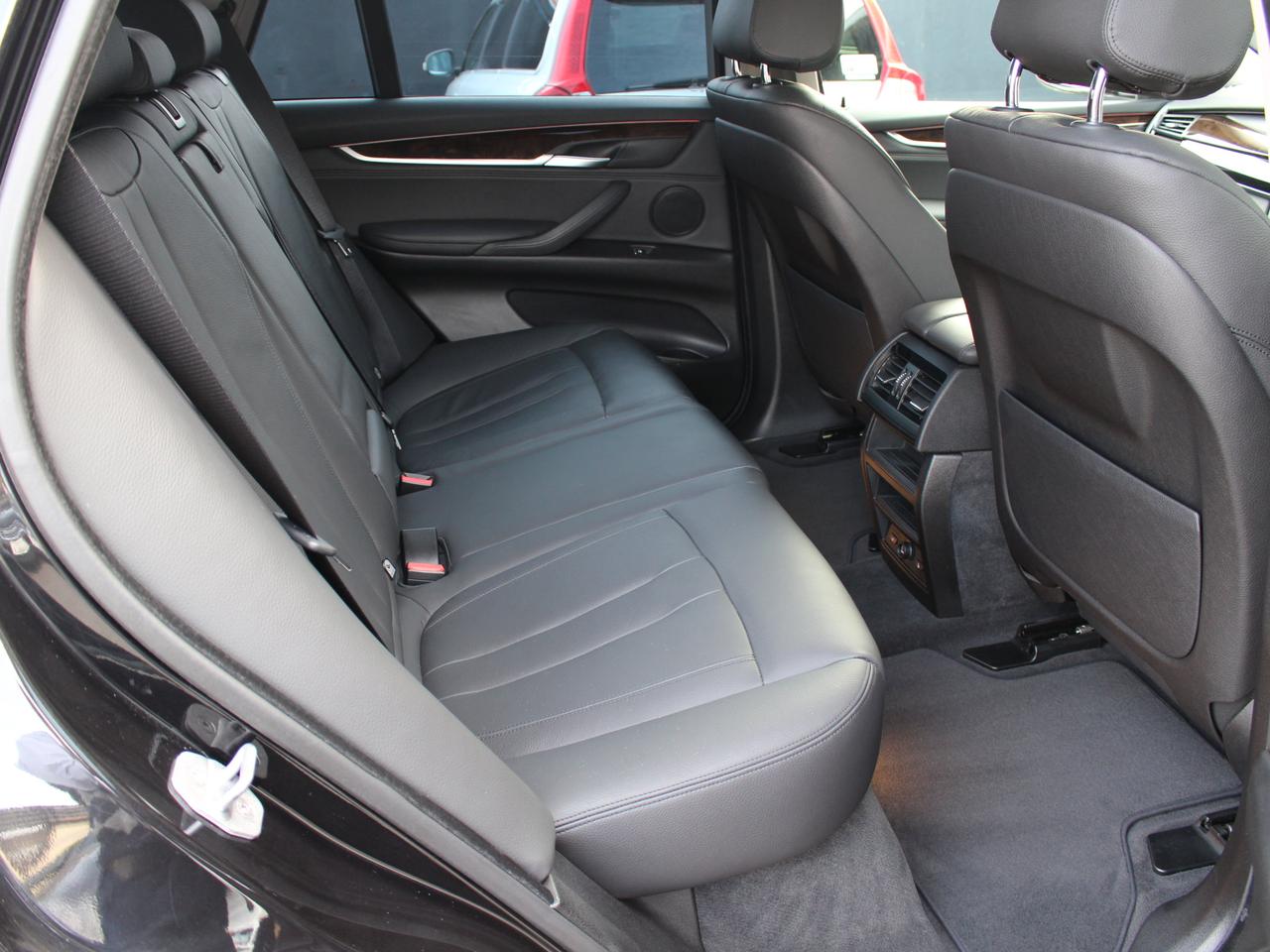 BMW X5 xDrive 35d Xライン