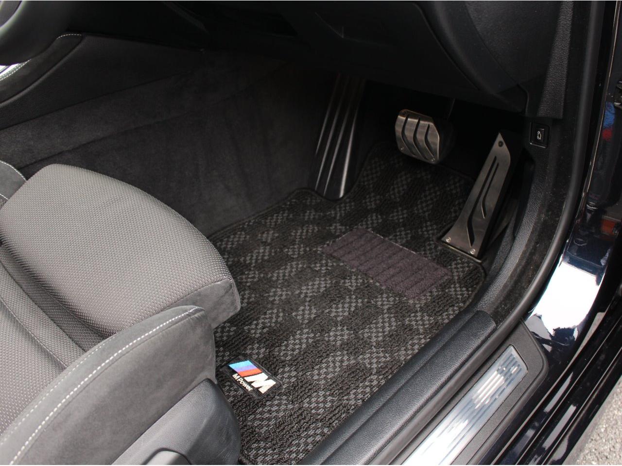BMW 523iツーリング Mスポーツ