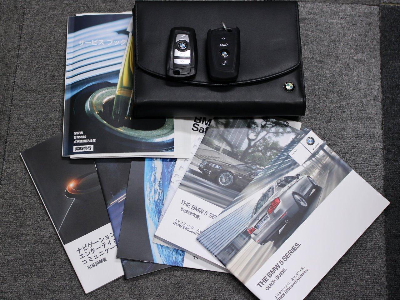 BMW 523iツーリング Mスポーツ