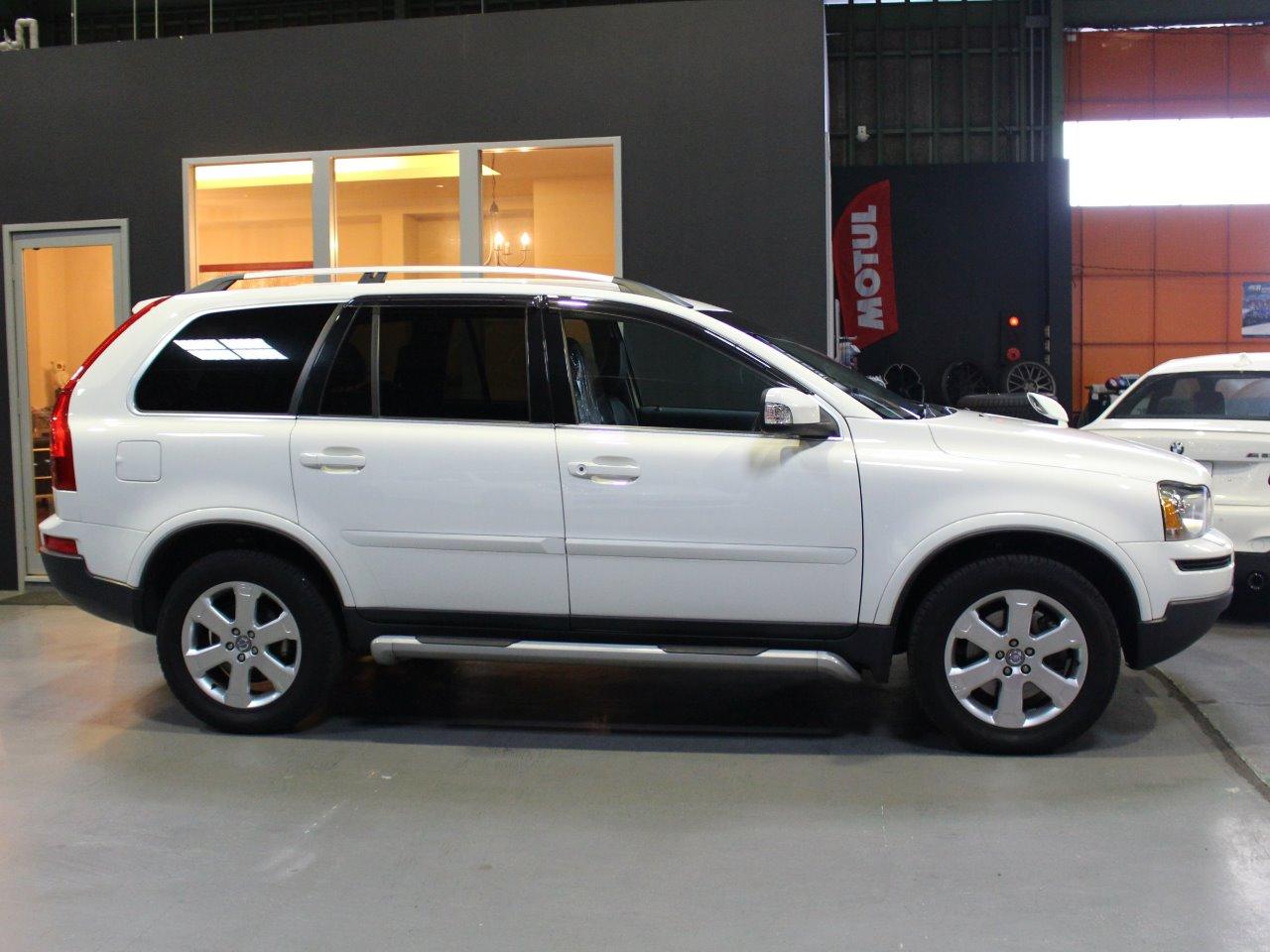 ボルボ XC90 3.2SE AWD