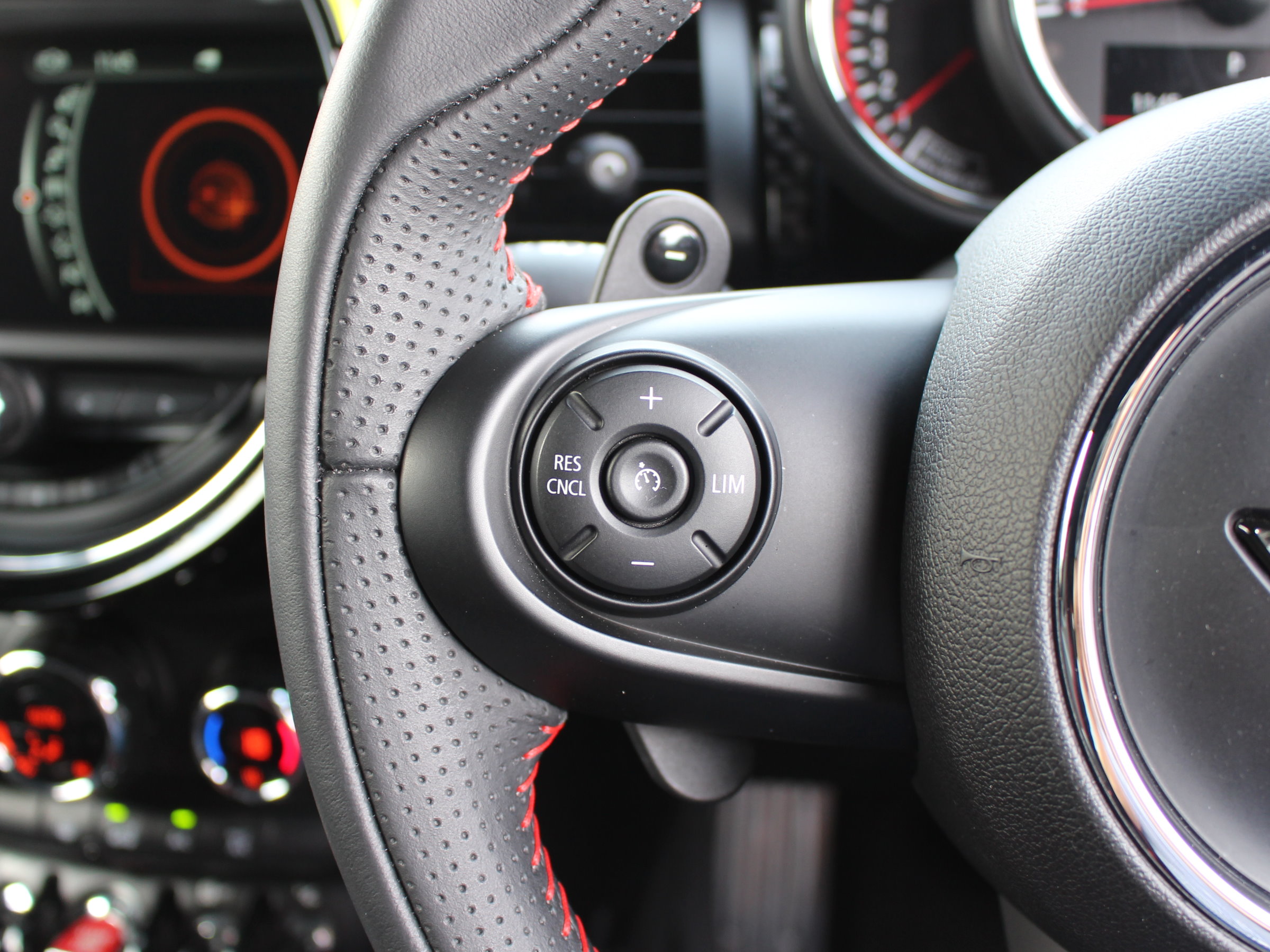 ＢＭＷ　ＭＩＮＩ　ＪＣＷ（ジョンクーパーワークス）