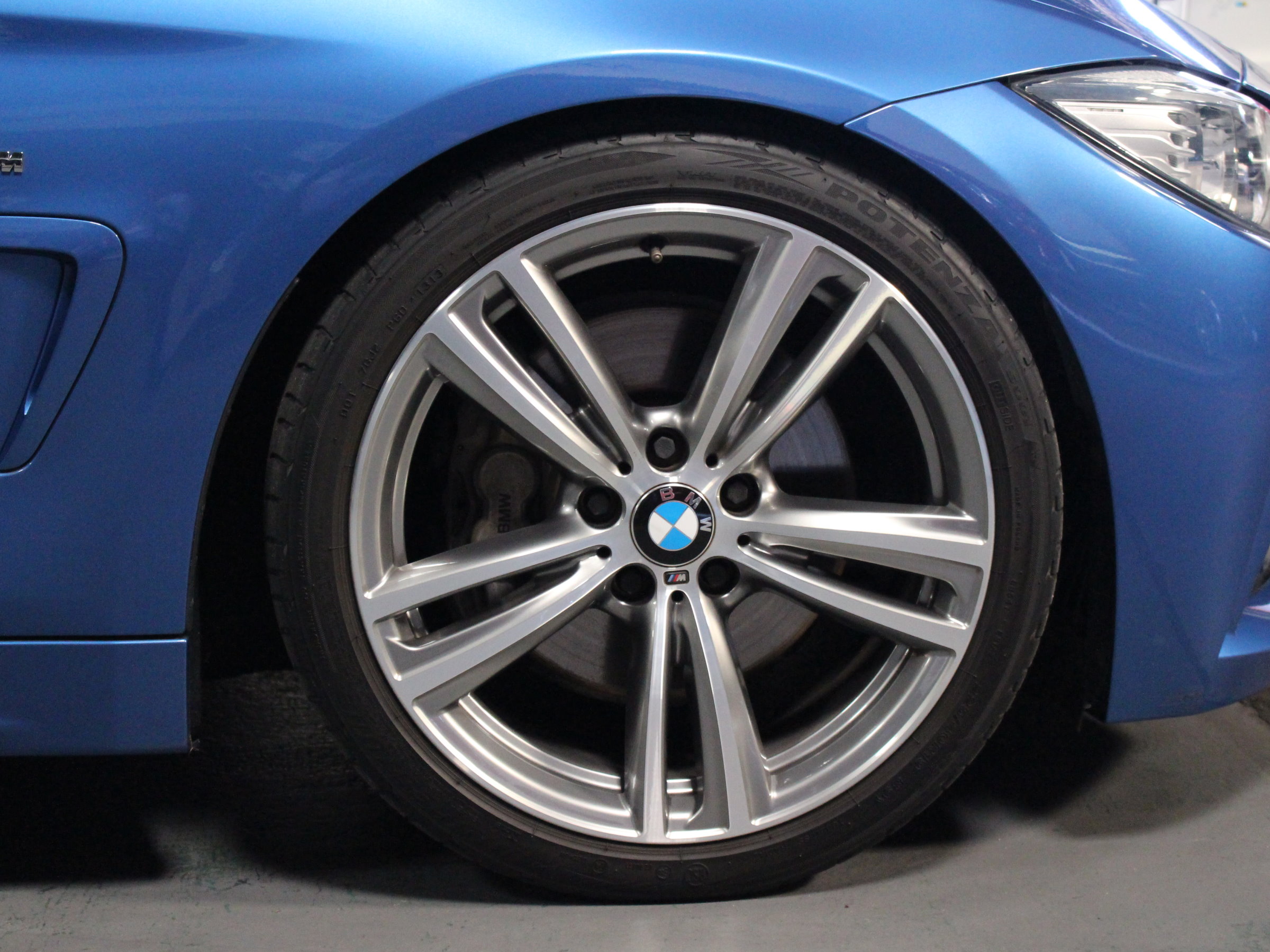 ＢＭＷ ４３５ｉクーペＭスポーツ　