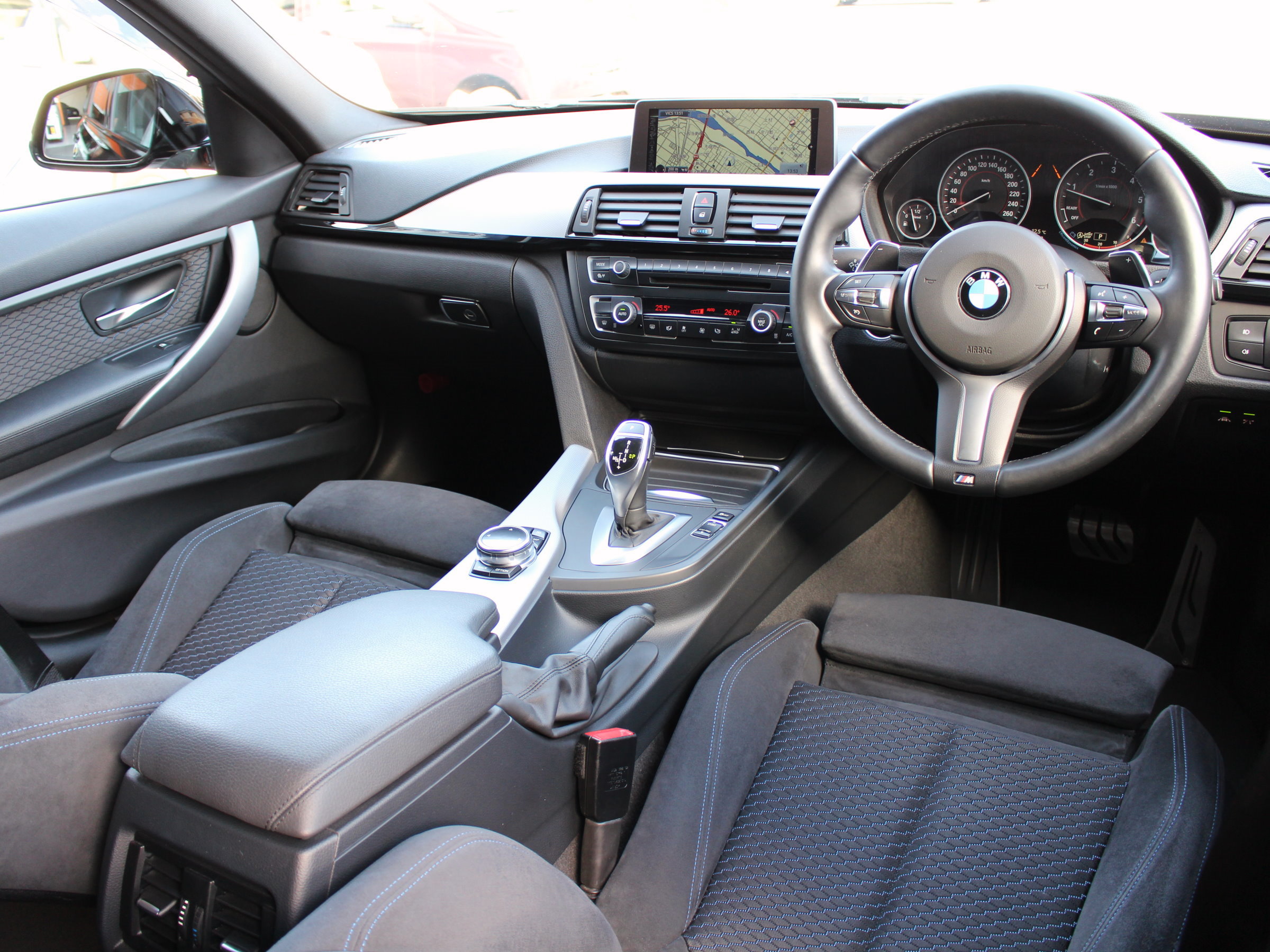 ＢＭＷ ３２０ｄツーリング　Ｍスポーツ　