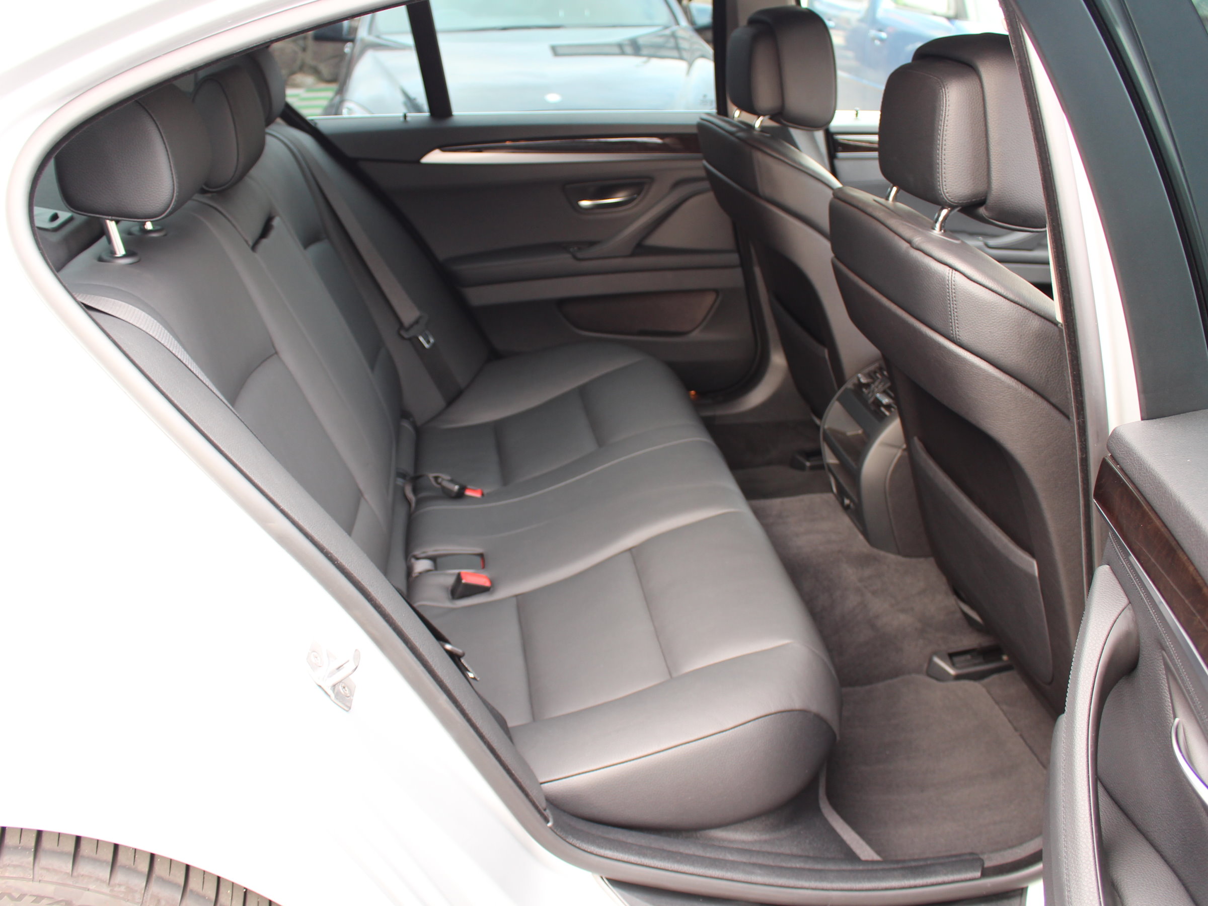 ☆ＢＭＷ　５２３ⅰハイラインパッケージ