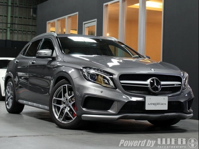 メルセデスベンツ AMG　GLA45　4MATIC