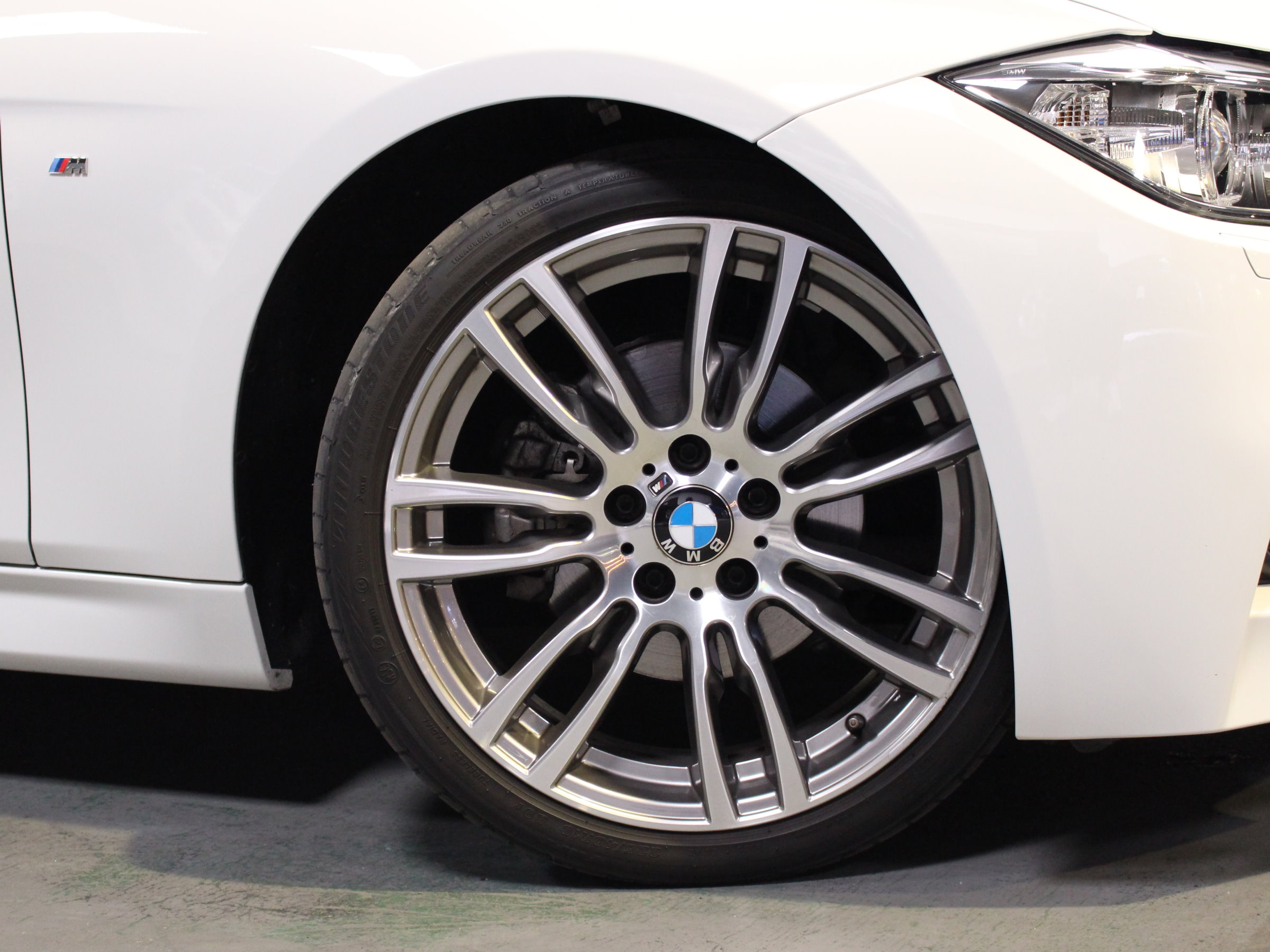 ＢＭＷ　３２０ｄツーリング　Ｍスポーツ