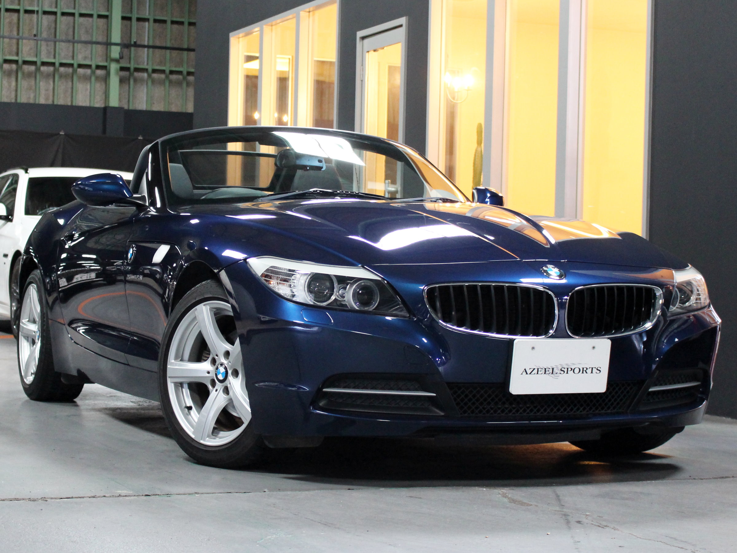 ＢＭＷ　Ｚ４　ｓドライブ２３ⅰ　ハイラインＰＫＧ