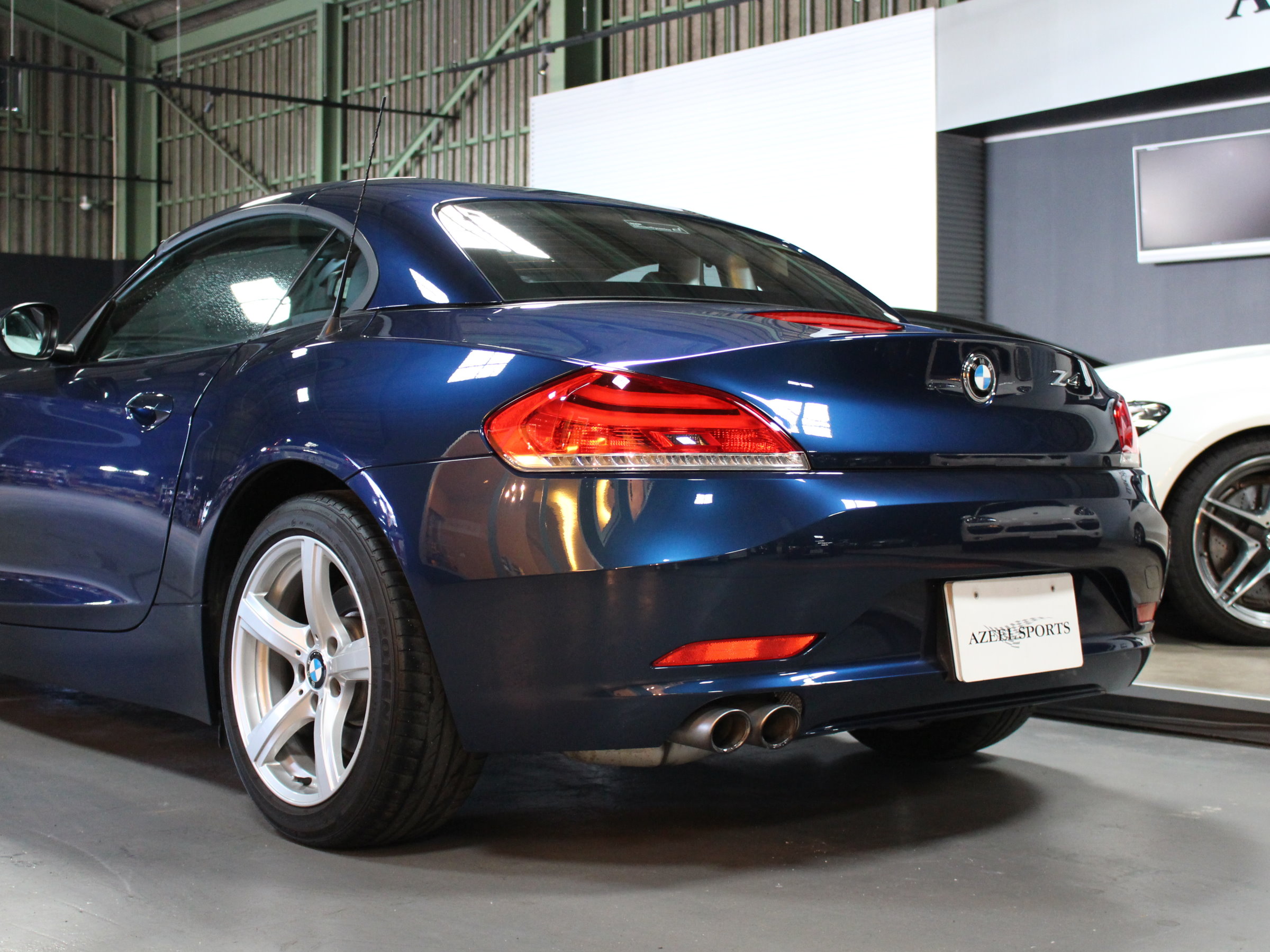ＢＭＷ　Ｚ４　ｓドライブ２３ⅰ　ハイラインＰＫＧ