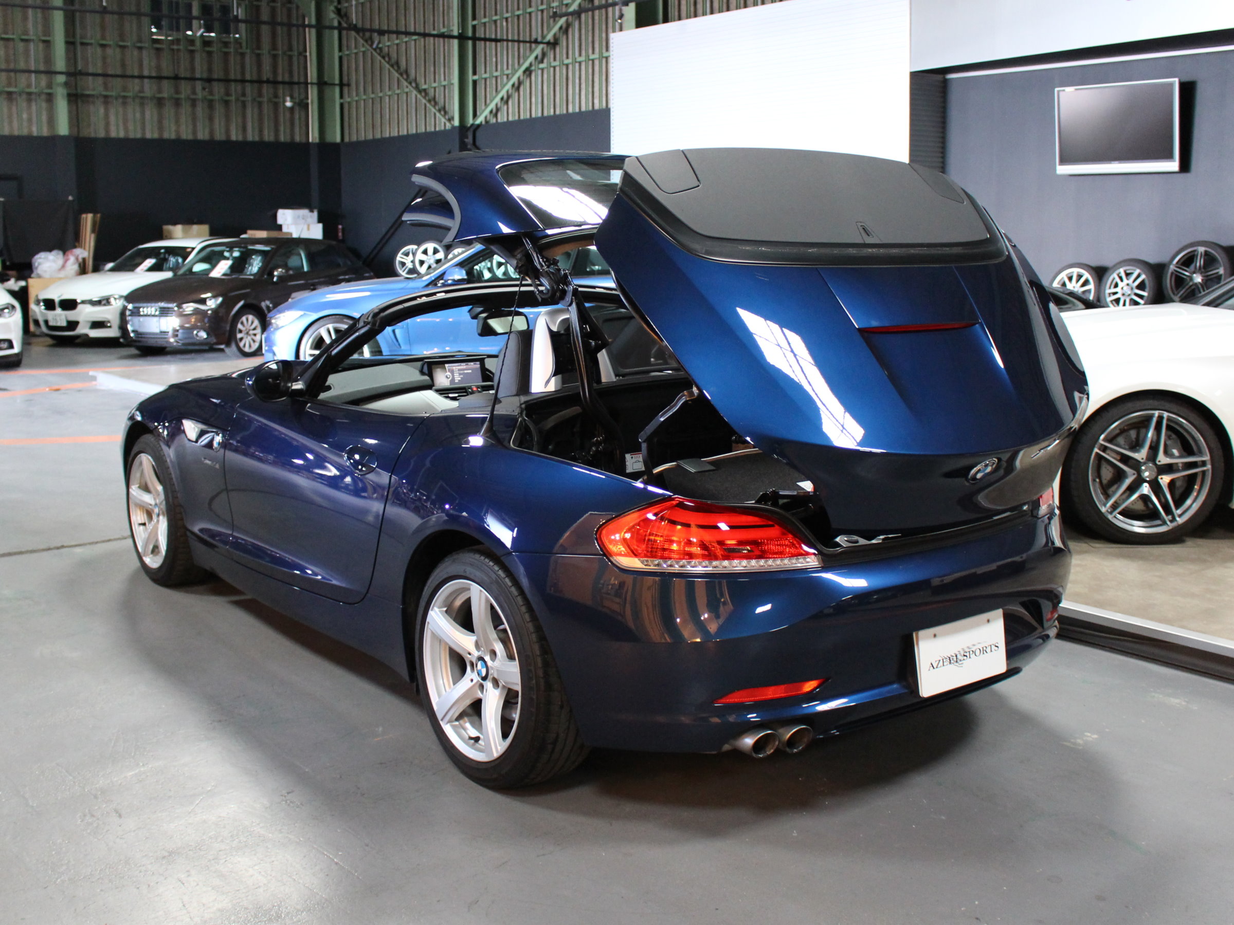 ＢＭＷ　Ｚ４　ｓドライブ２３ⅰ　ハイラインＰＫＧ