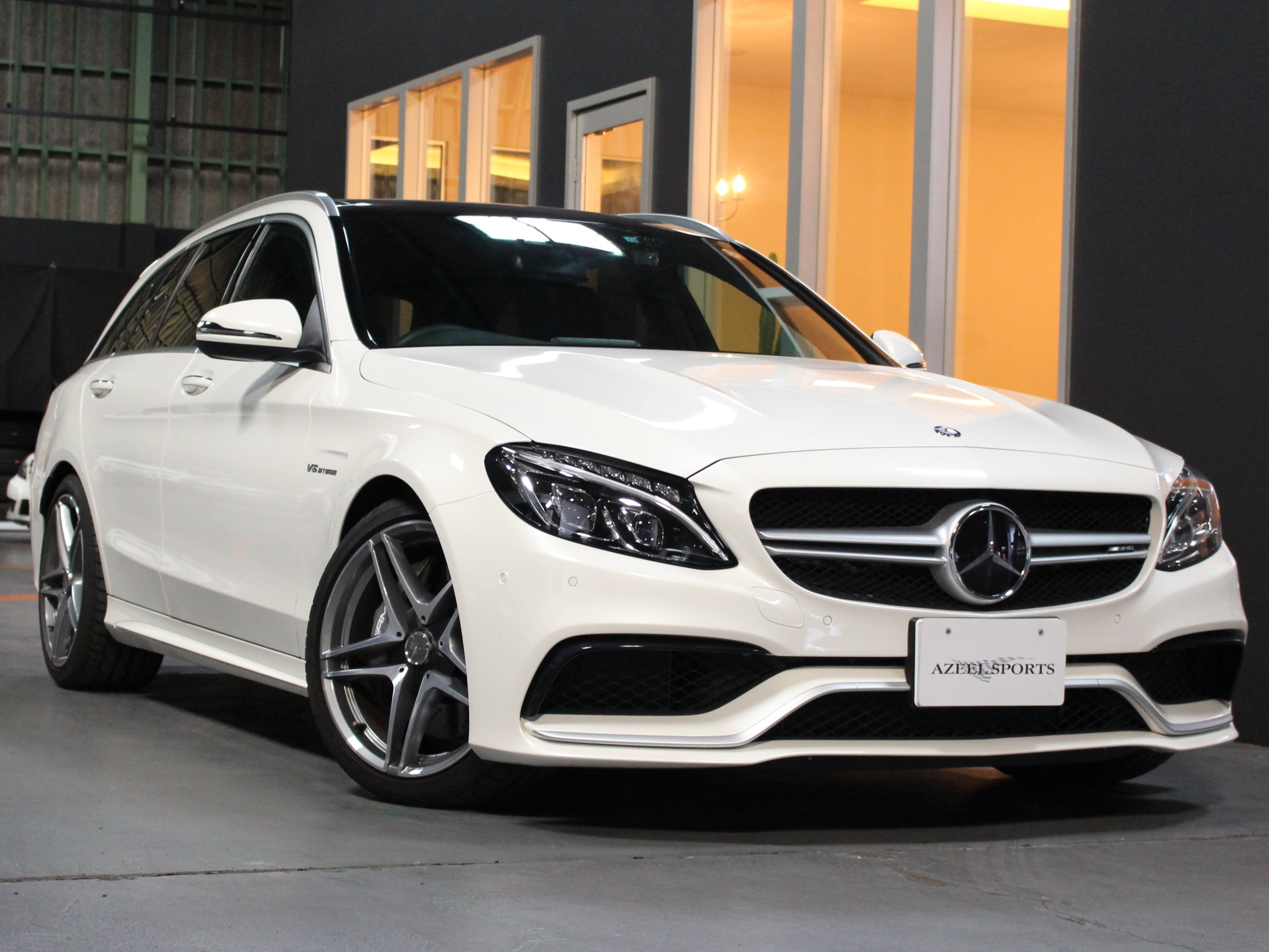 メルセデスＡＭＧ　Ｃ６３ステーションワゴン