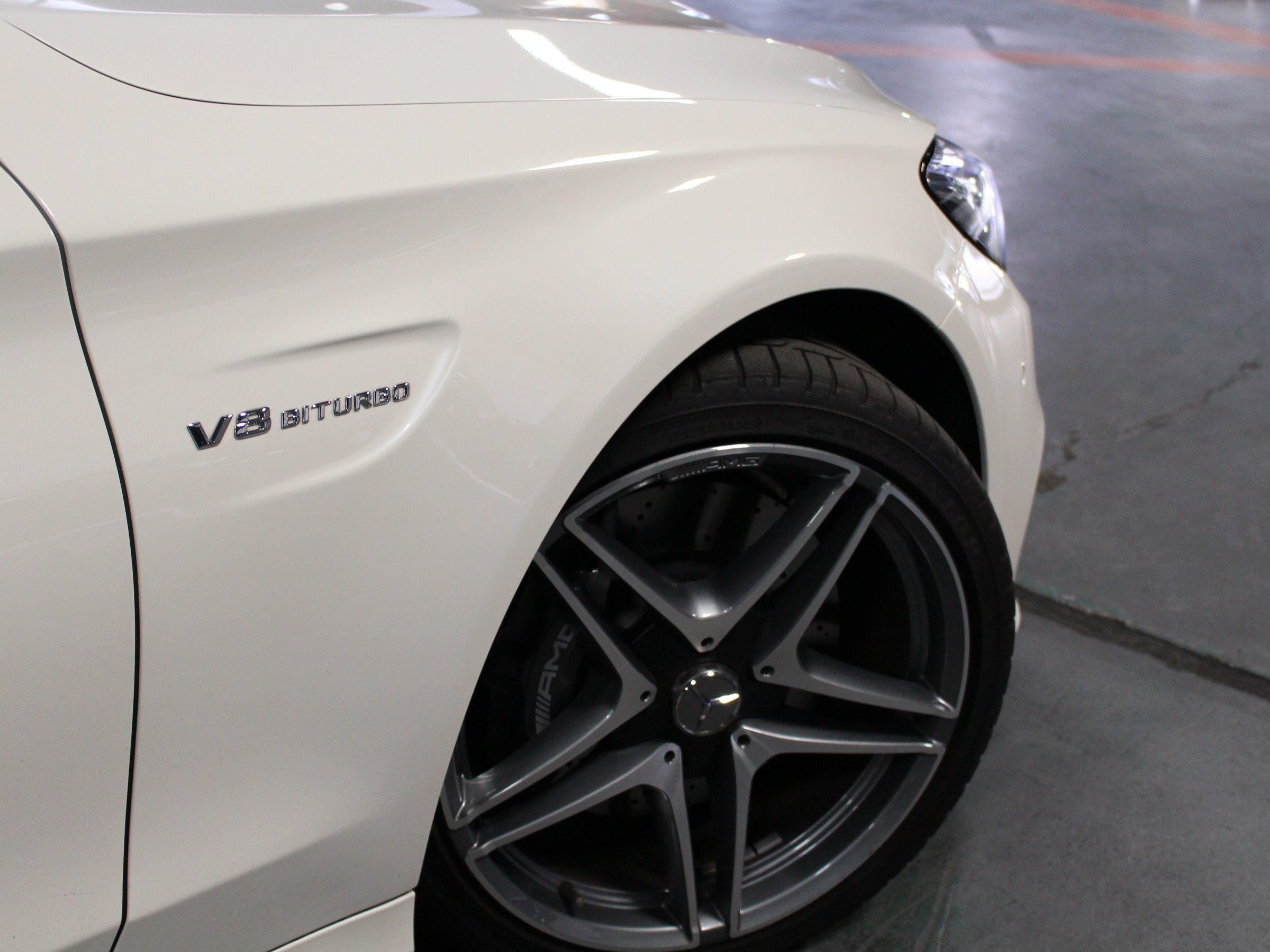 メルセデスＡＭＧ　Ｃ６３ステーションワゴン