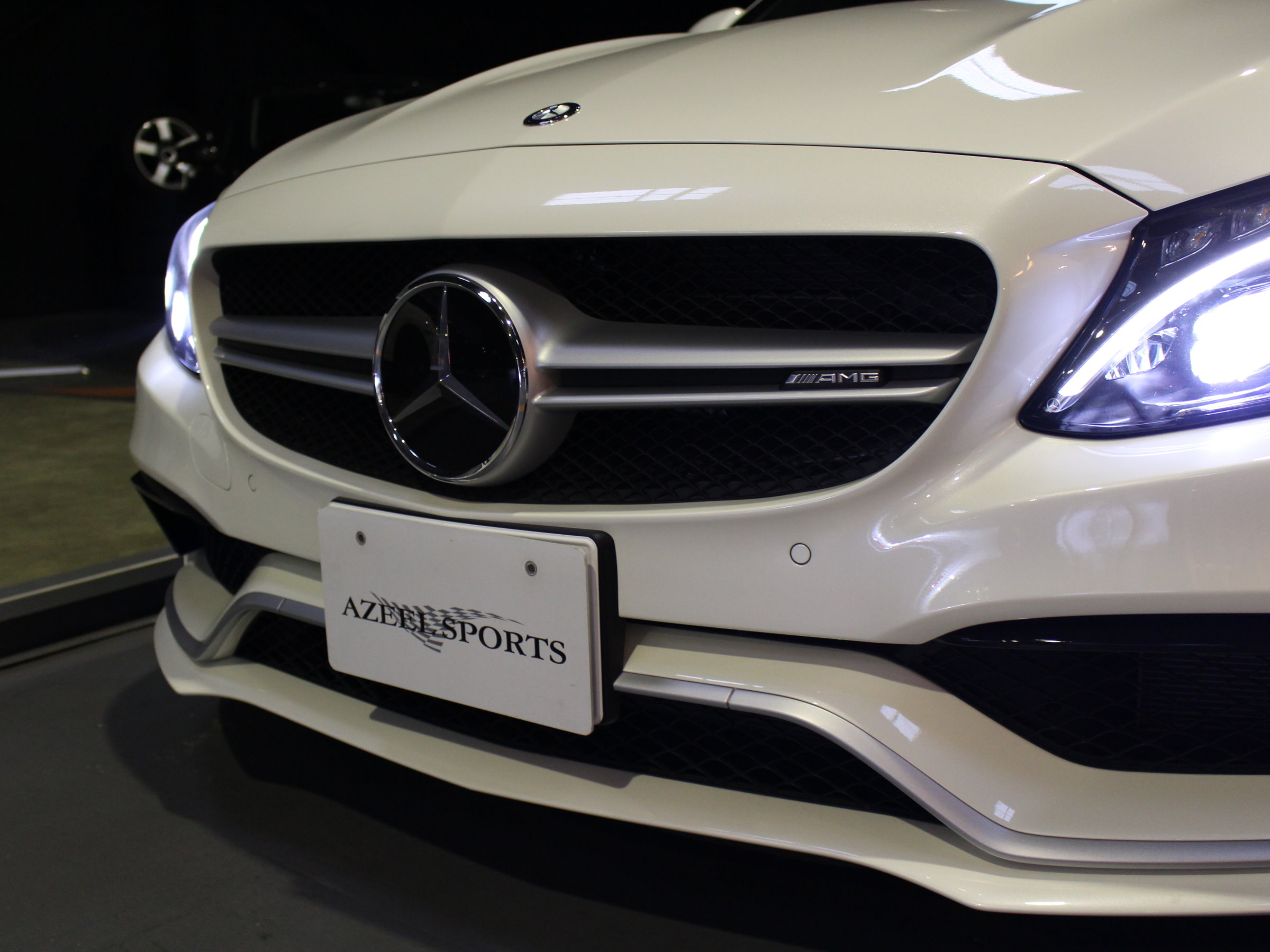 メルセデスＡＭＧ　Ｃ６３ステーションワゴン