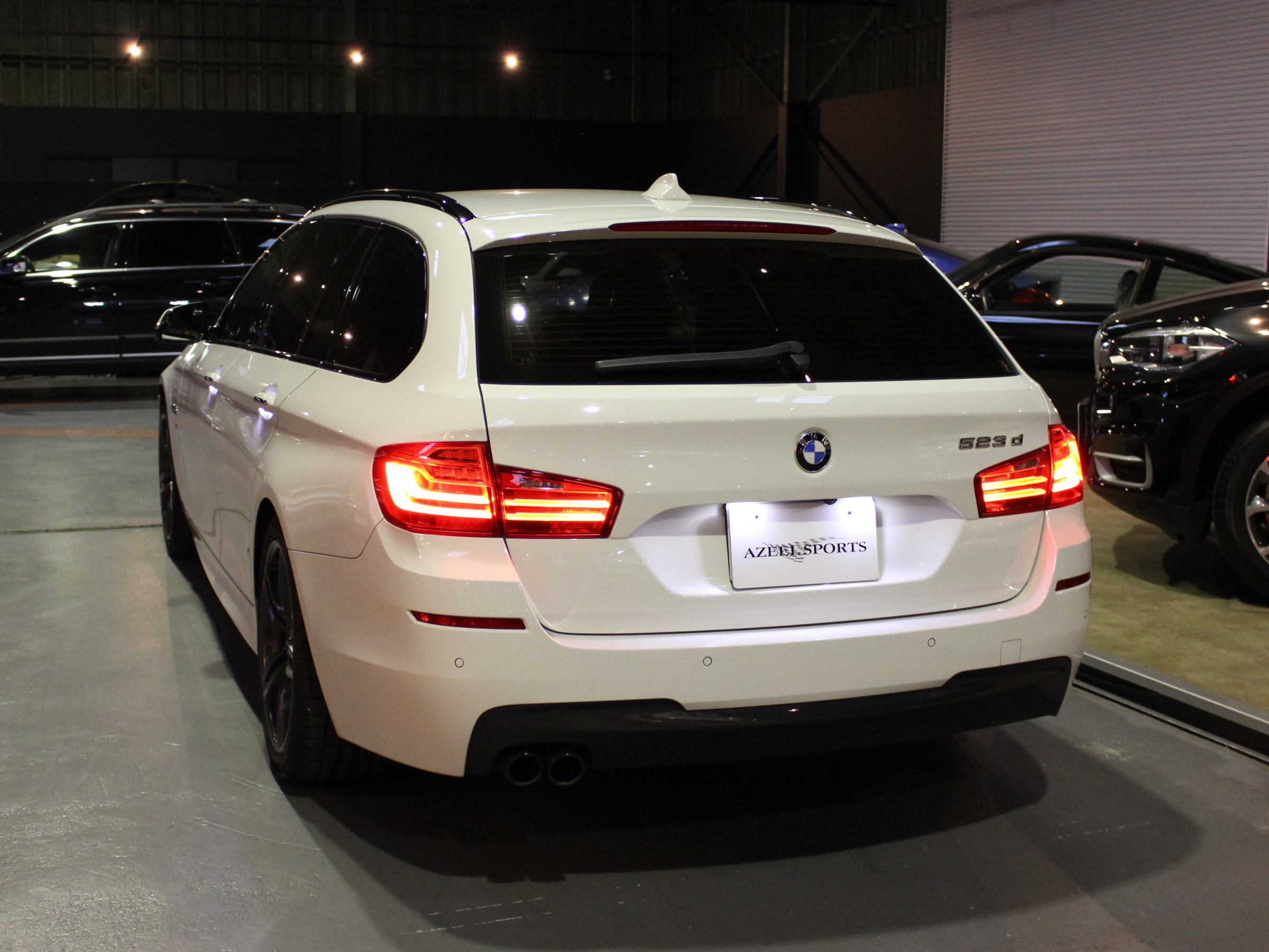 ＢＭＷ　５２３ｄツーリング　Ｍスポーツ