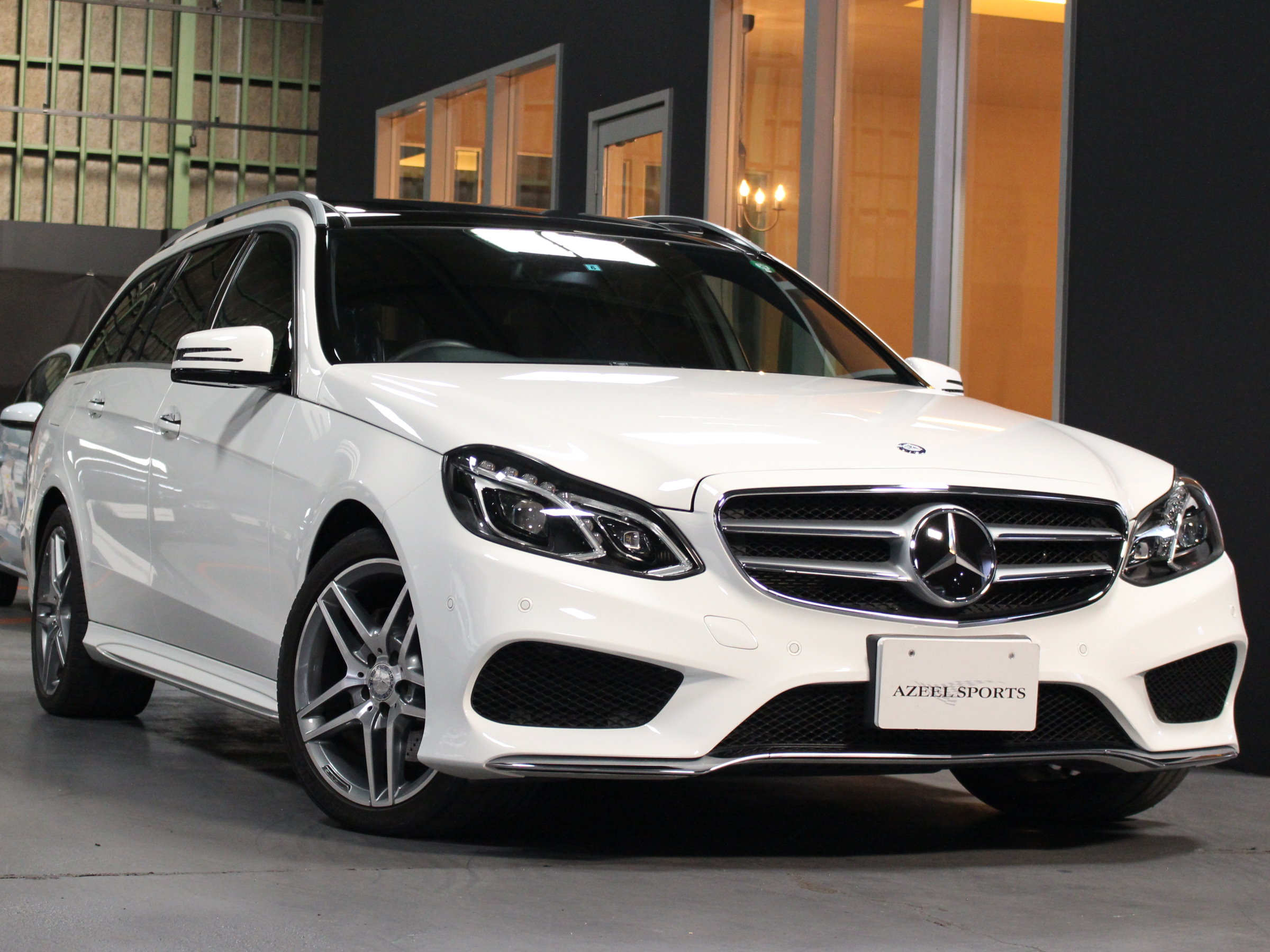 メルセデスベンツ　Ｅ２５０ステーションワゴン　アバンギャルド