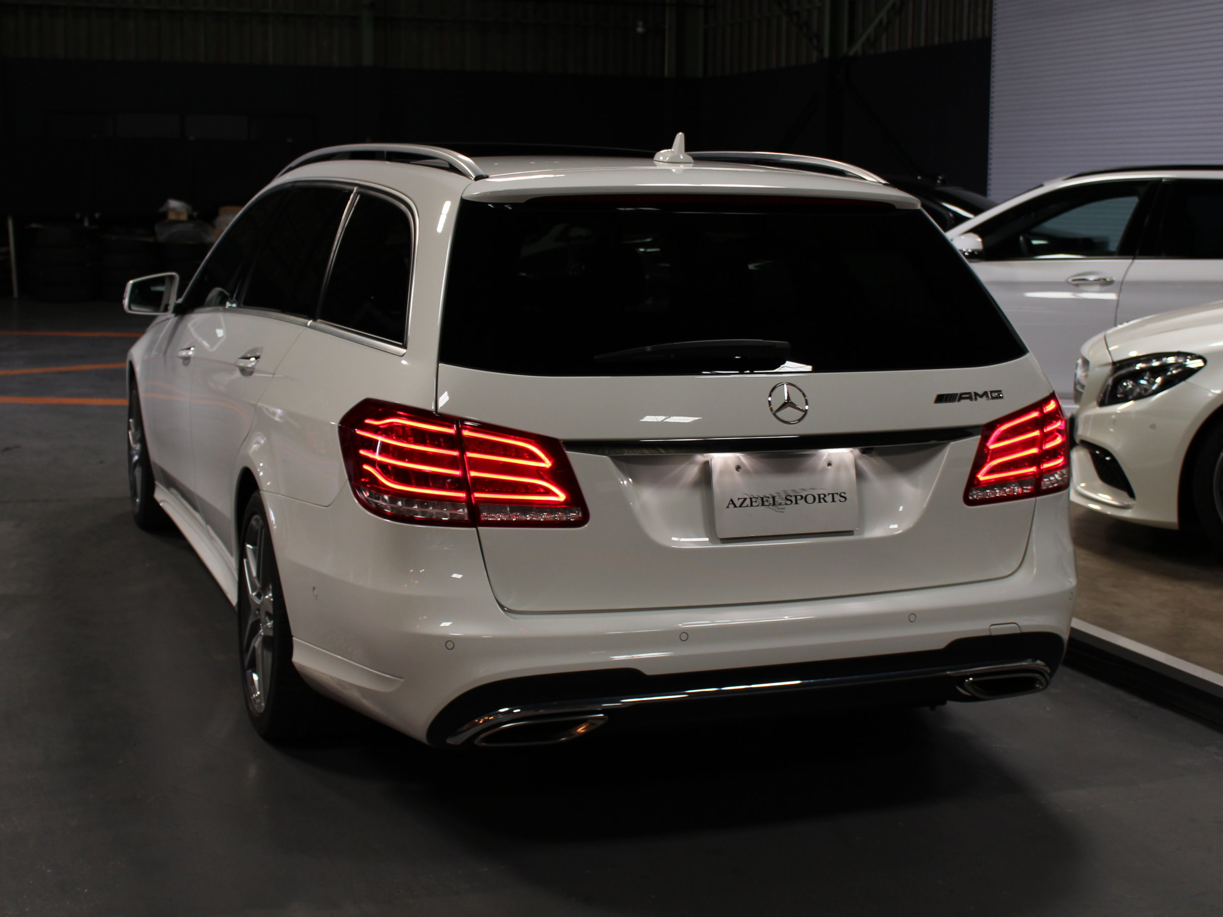 メルセデスベンツ　Ｅ２５０ステーションワゴン　アバンギャルド