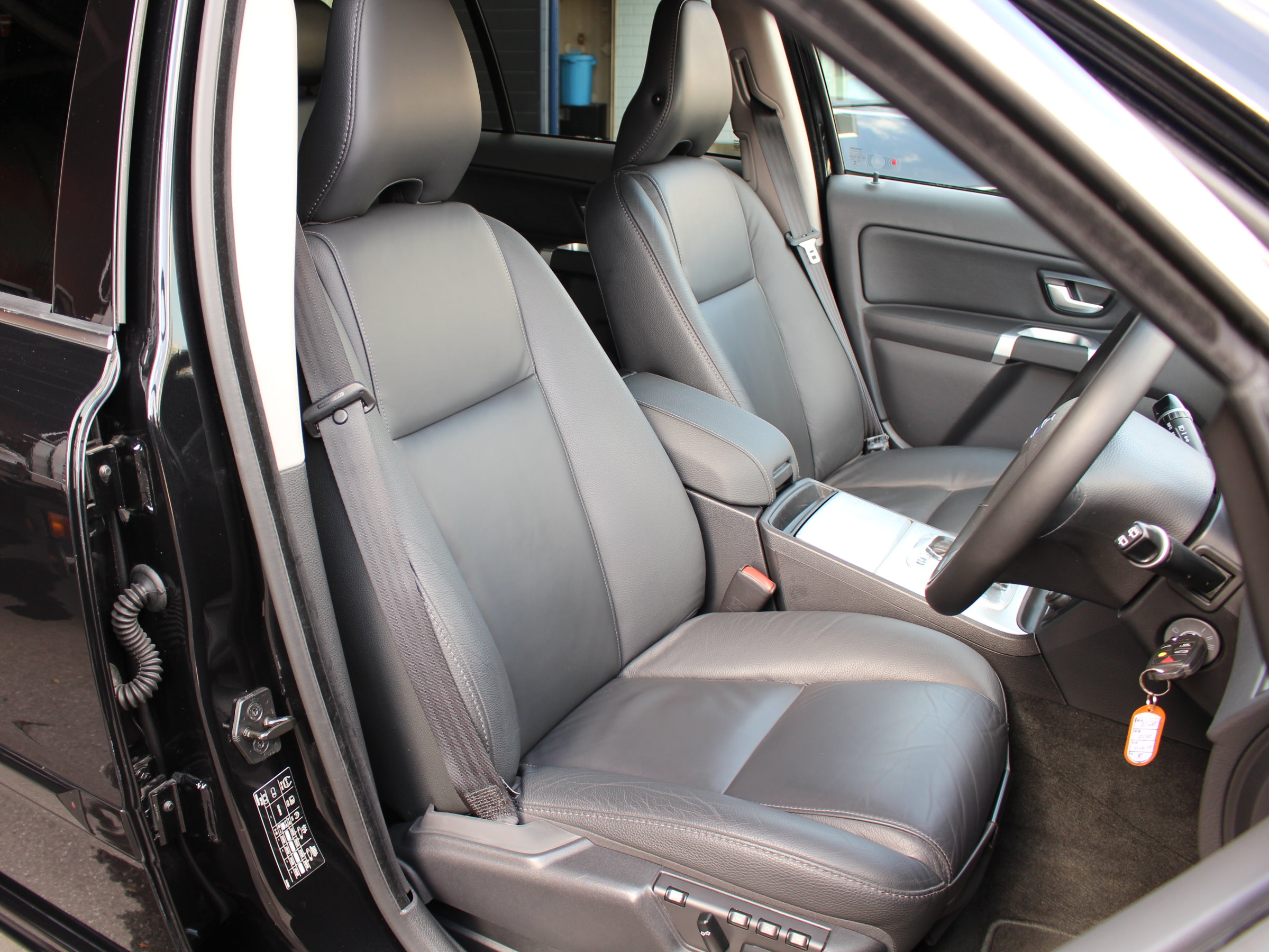 ボルボ　ＸＣ９０　３．２　ＡＷＤ