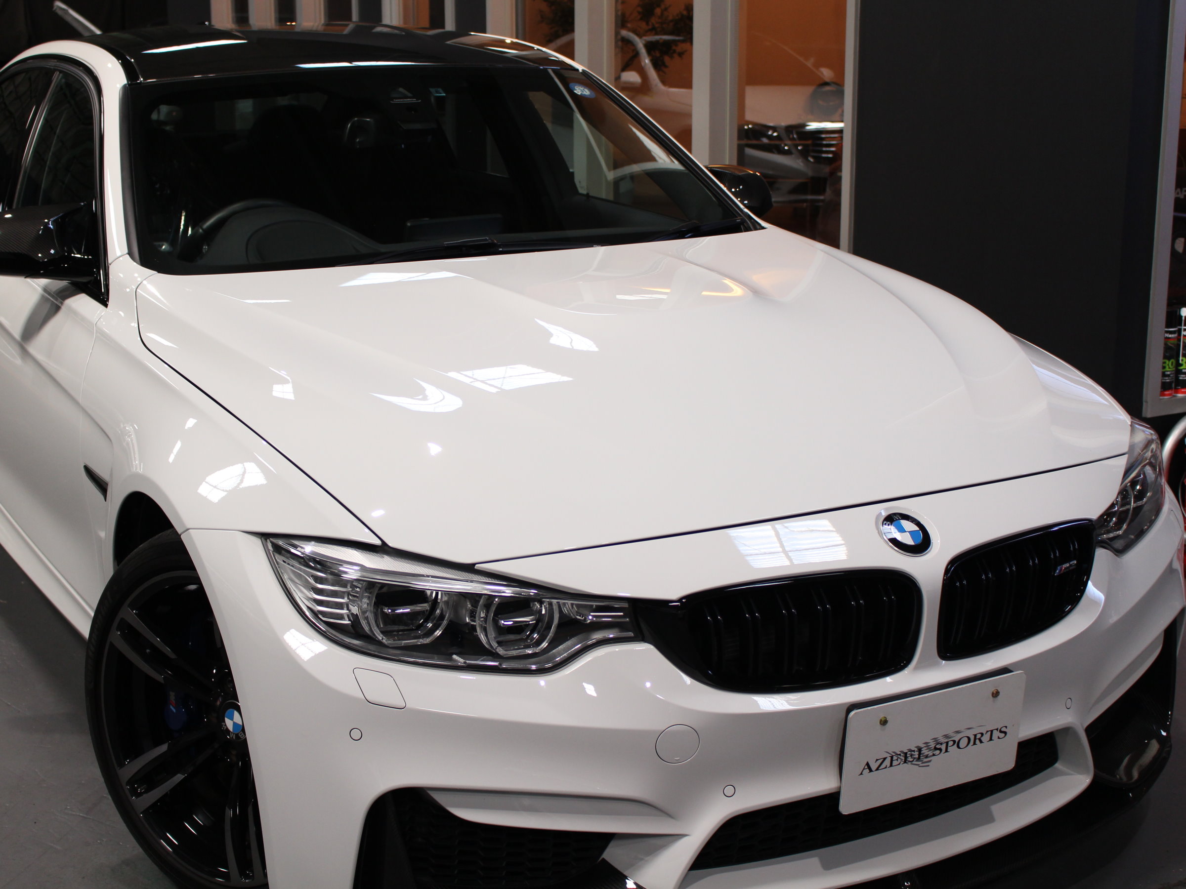 ＢＭＷ　Ｍ３セダン　ＭパフォーマンスカーボンエアロＰＫＧ