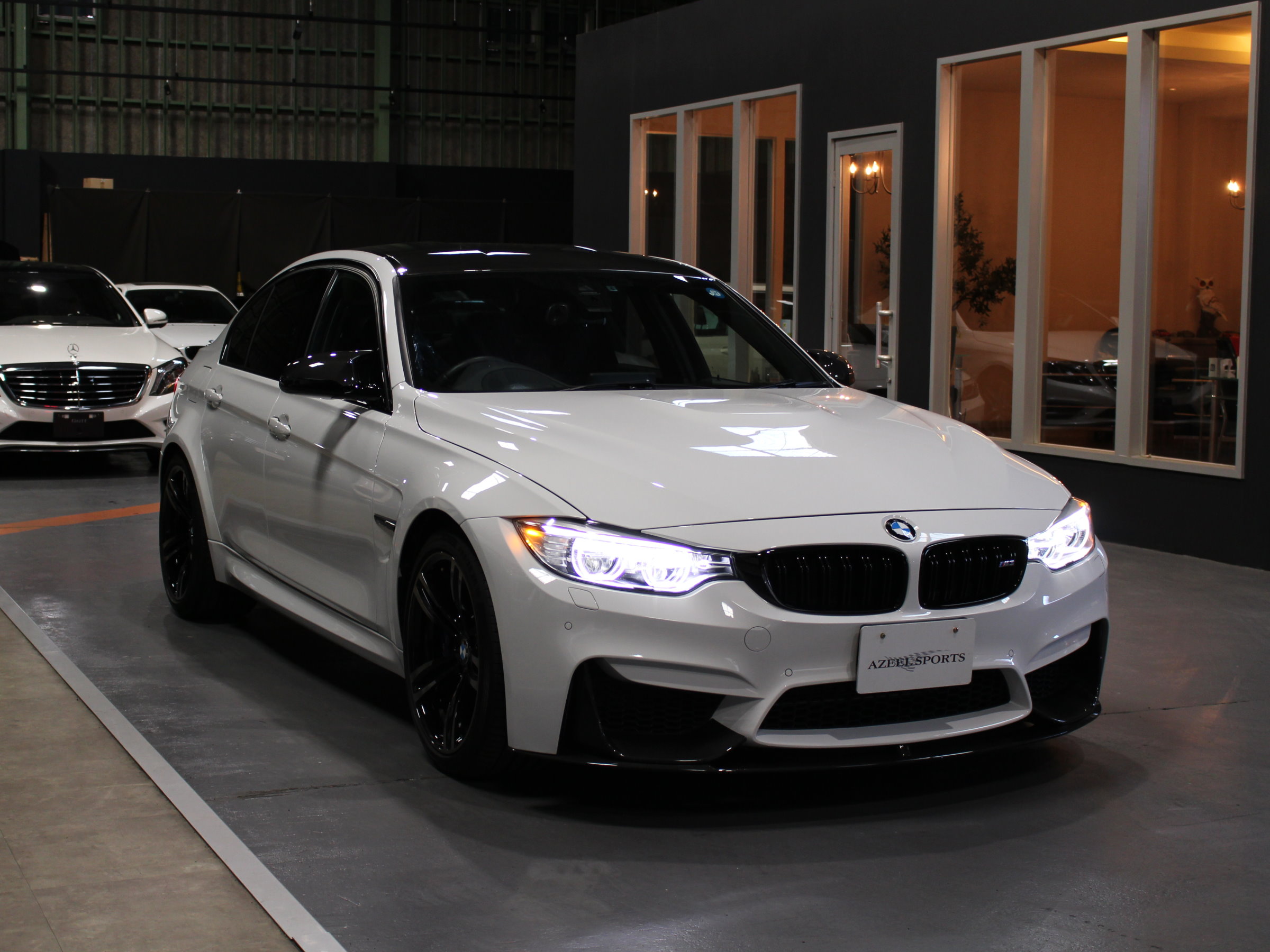 ＢＭＷ　Ｍ３セダン　ＭパフォーマンスカーボンエアロＰＫＧ