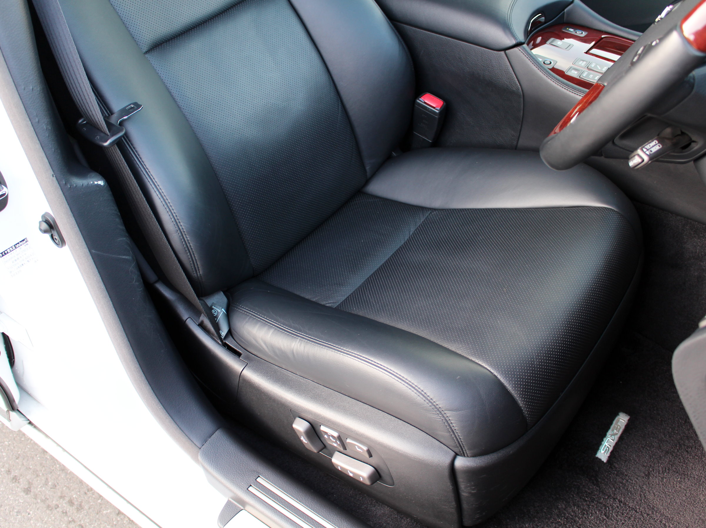 レクサス　ＬＳ４６０　バージョンＳ
