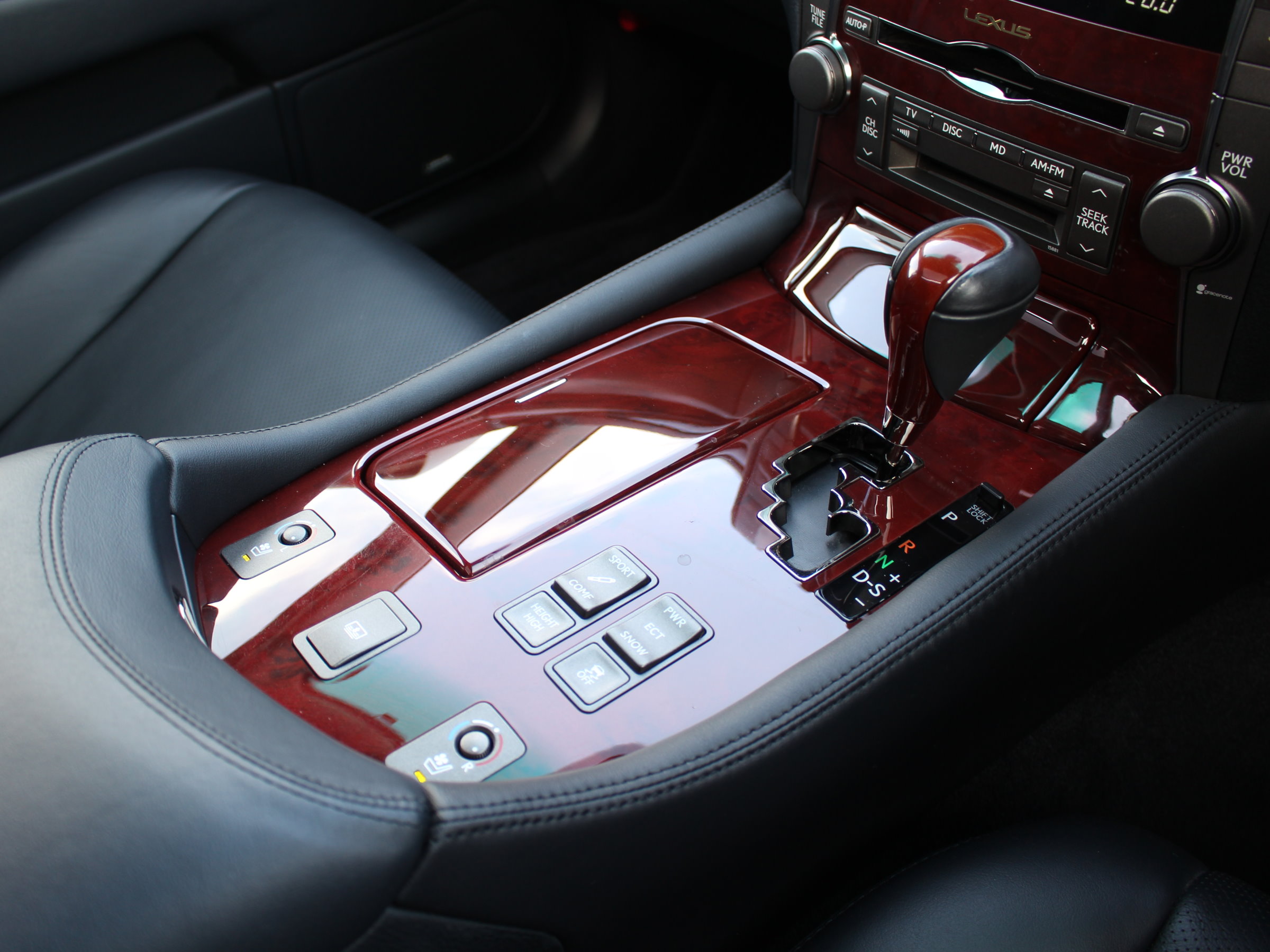 レクサス　ＬＳ４６０　バージョンＳ