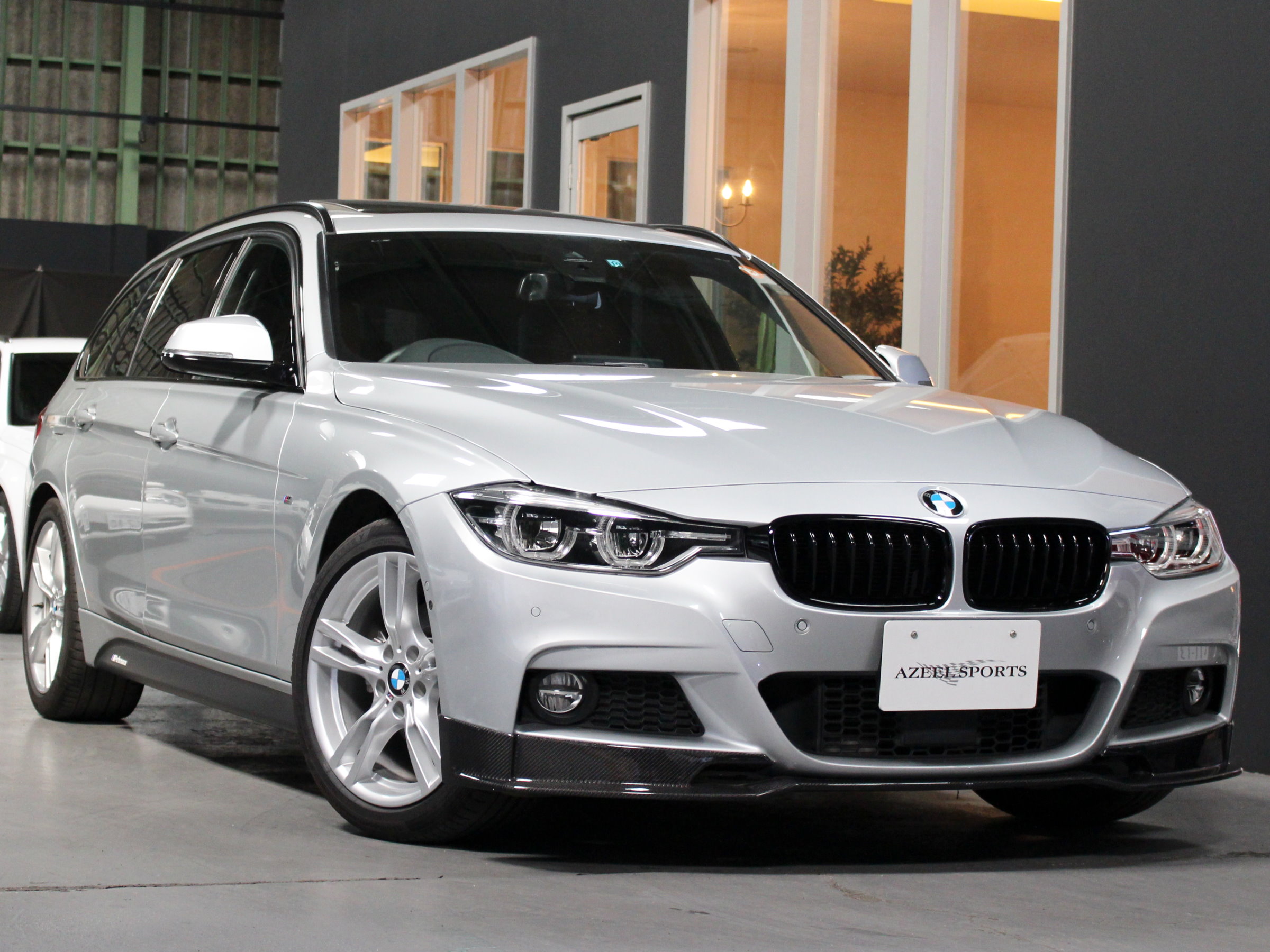 ＢＭＷ　３２０ｄツーリング　Ｍスポーツ　ＬＣＩ後期