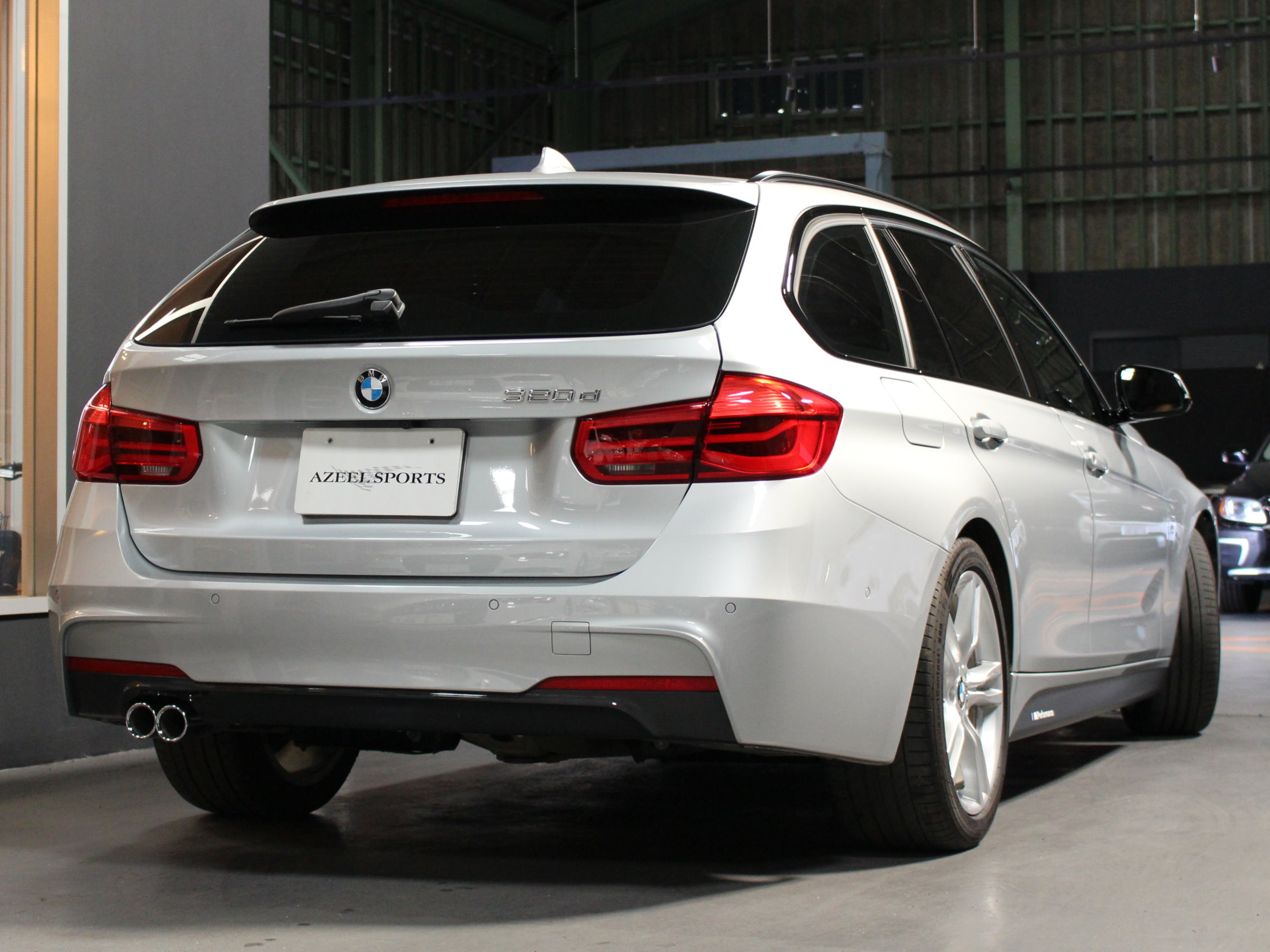 ＢＭＷ　３２０ｄツーリング　Ｍスポーツ　ＬＣＩ後期