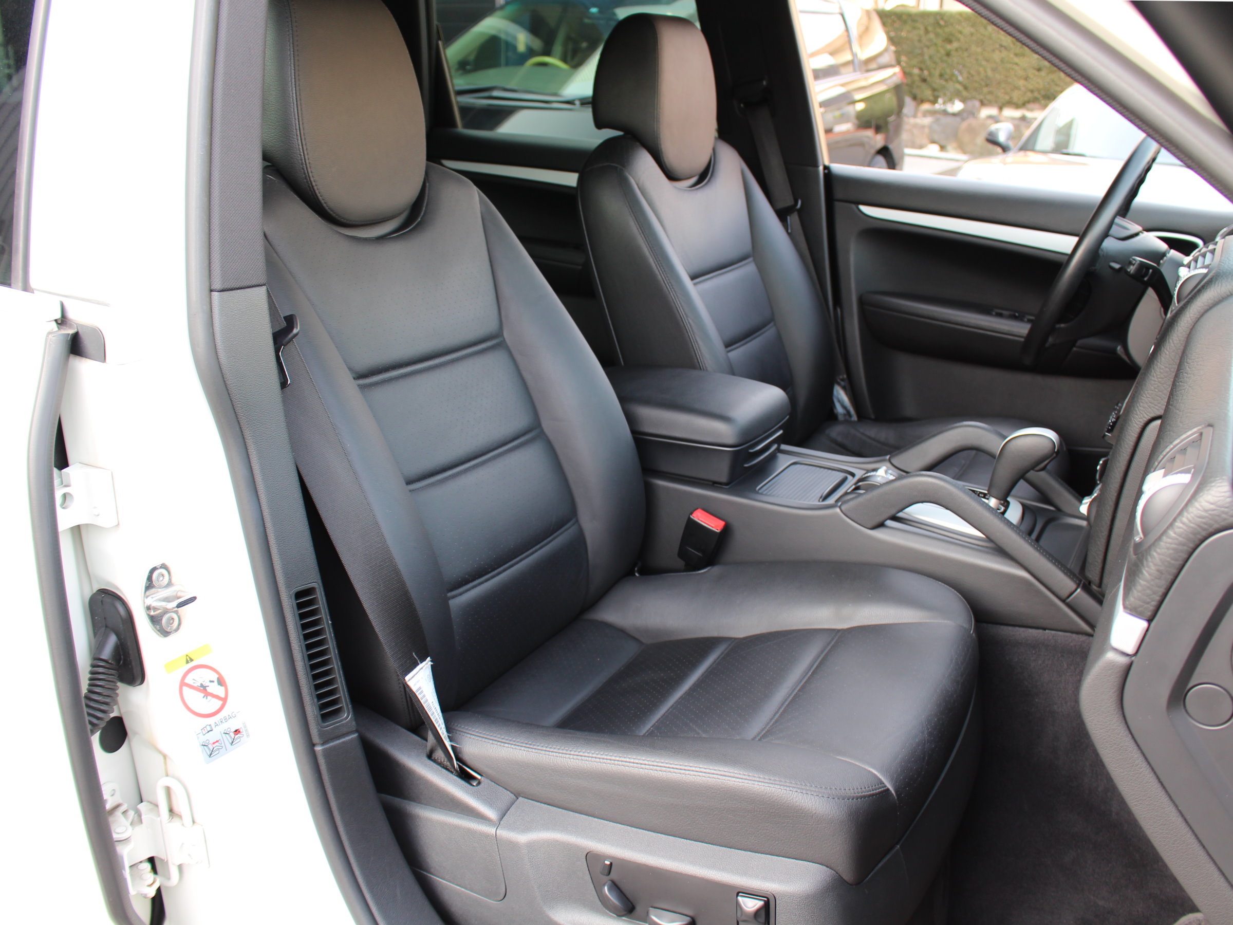ポルシェ　カイエン　Ｖ６