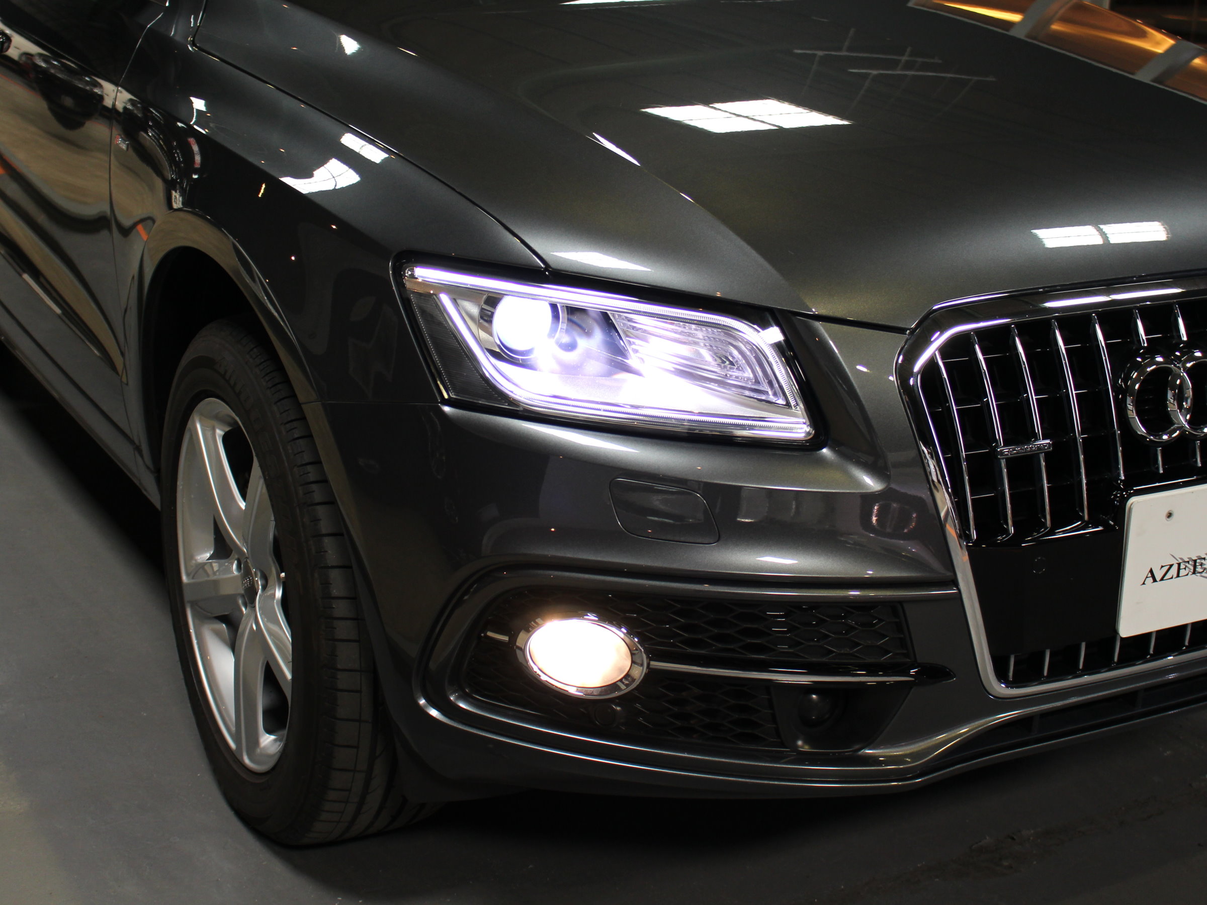 アウディ　Ｑ５　２．０ＴＦＳＩクワトロ　Ｓライン