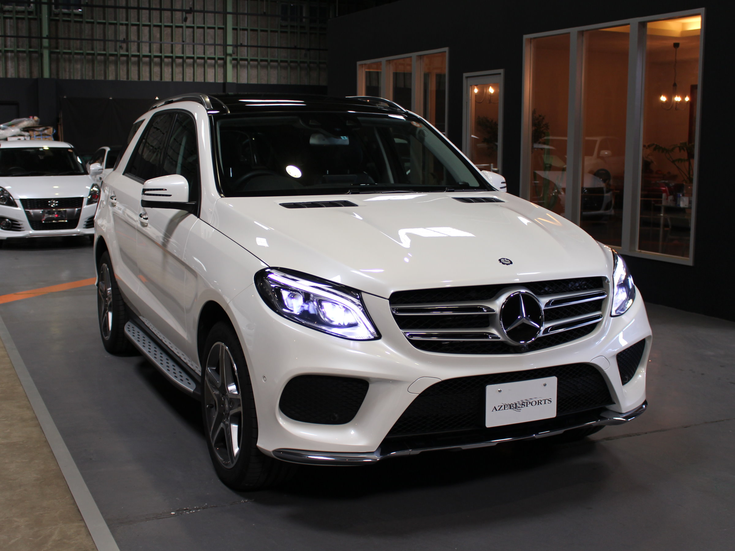 メルセデスベンツ　ＧＬＥ３５０ｄ　スポーツ　４マチック