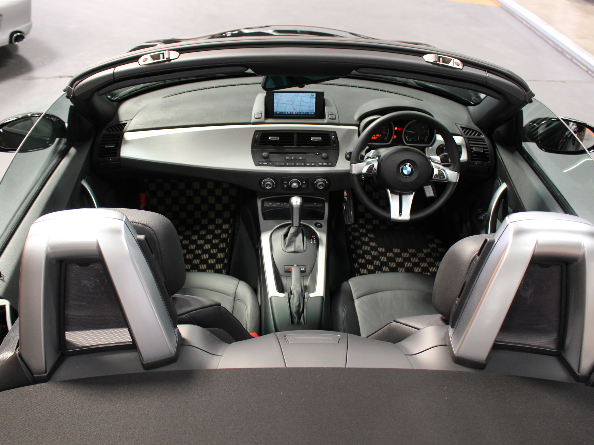 ＢＭＷ　Ｚ４ロードスター　３．０Ｓｉ