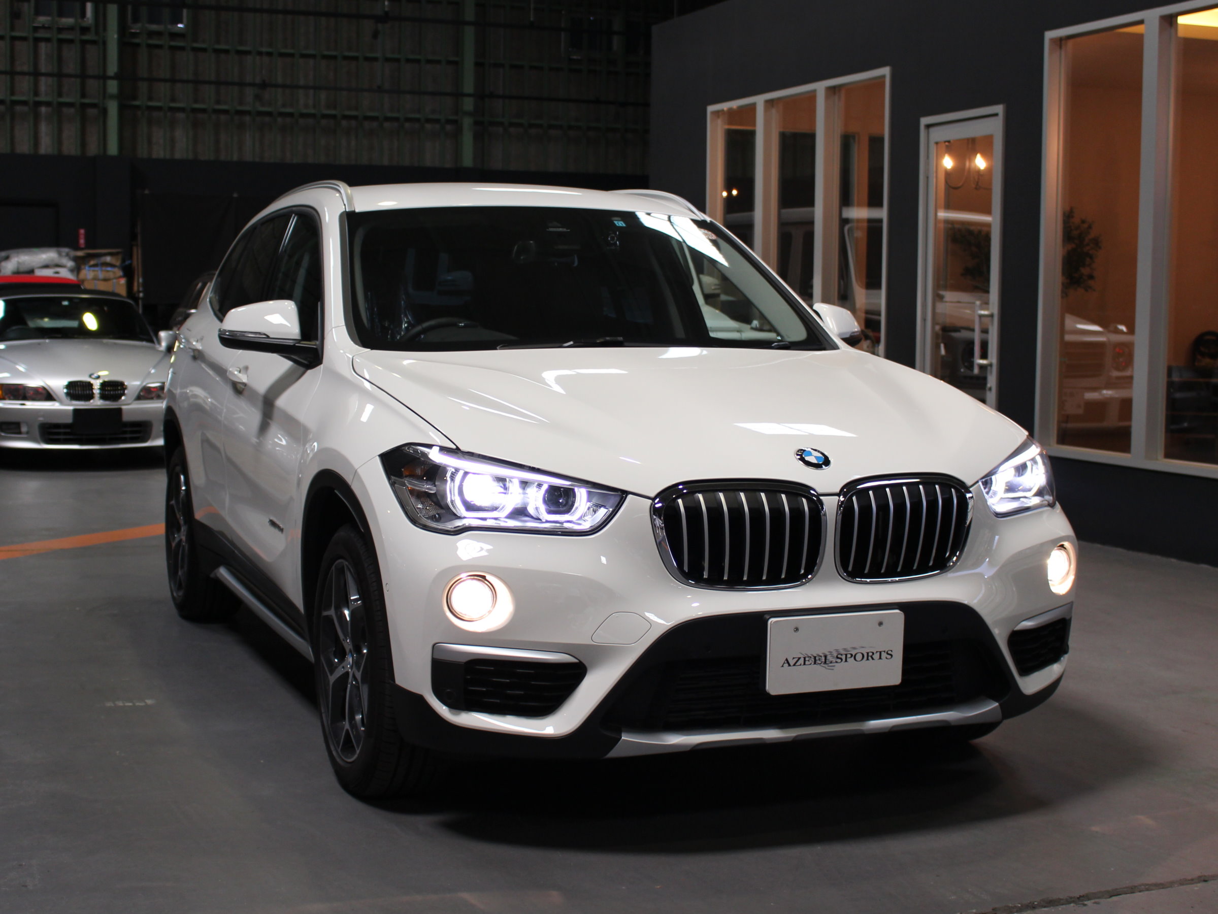 ＢＭＷ　Ｘ１　ｘドライブ１８ｄ　Ｘライン　ハイラインパッケージ