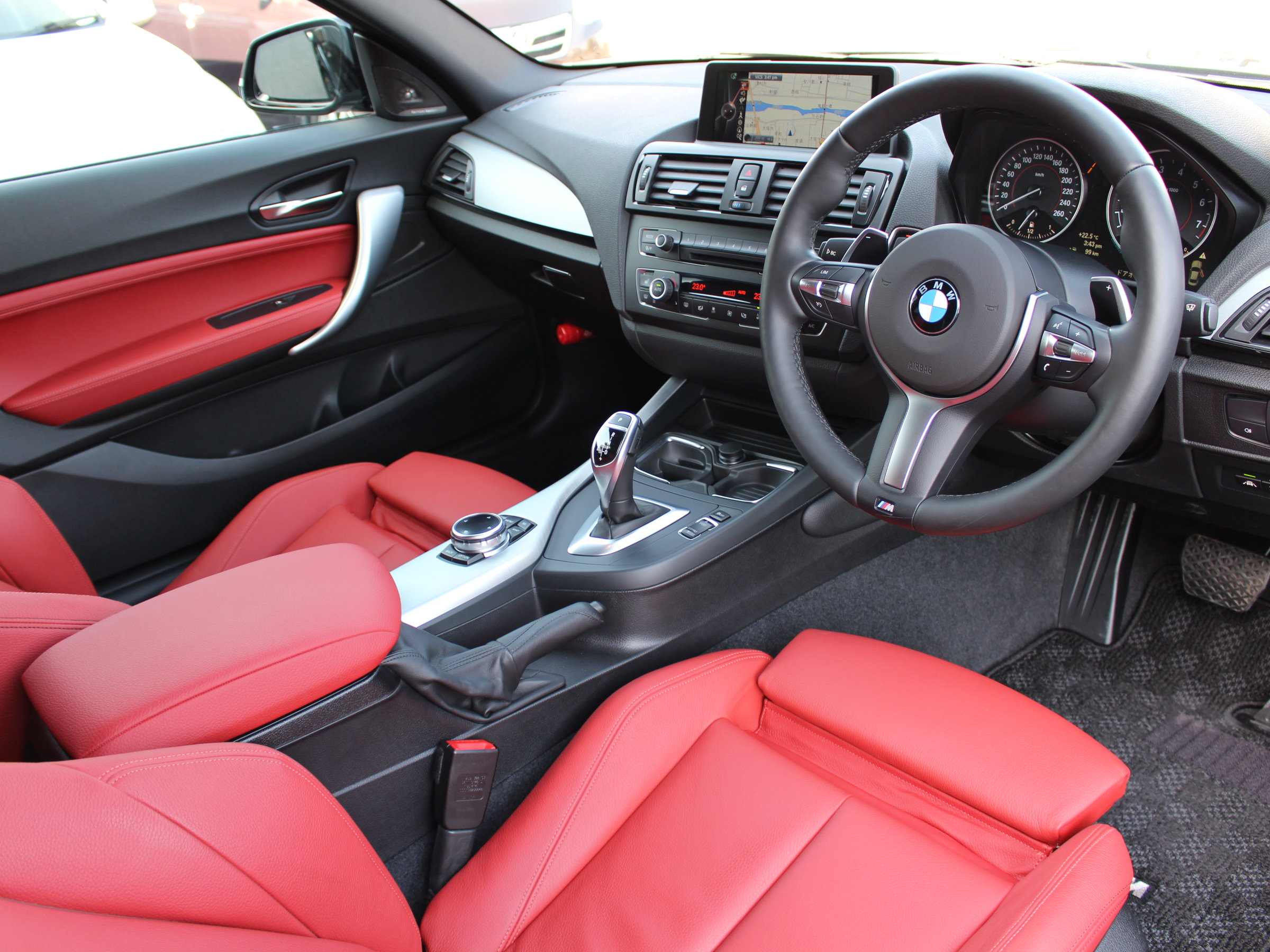 ＢＭＷ　Ｍ２３５ⅰクーペ