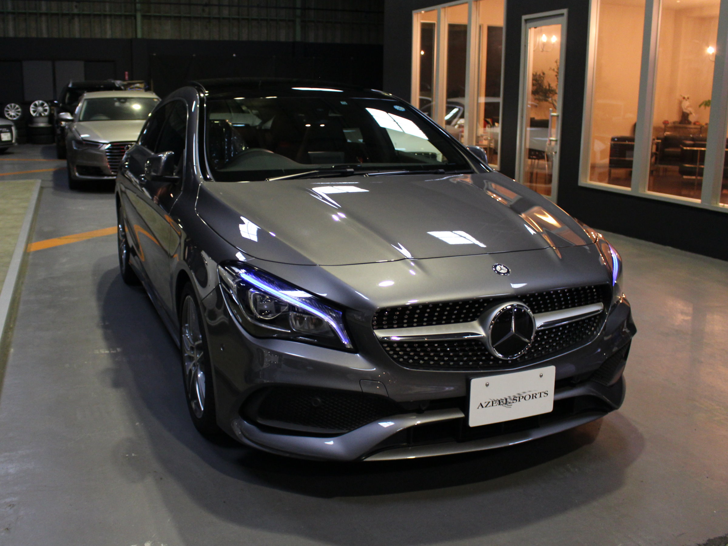 メルセデスベンツ　ＣＬＡ１８０シューティングブレーク　スポーツ
