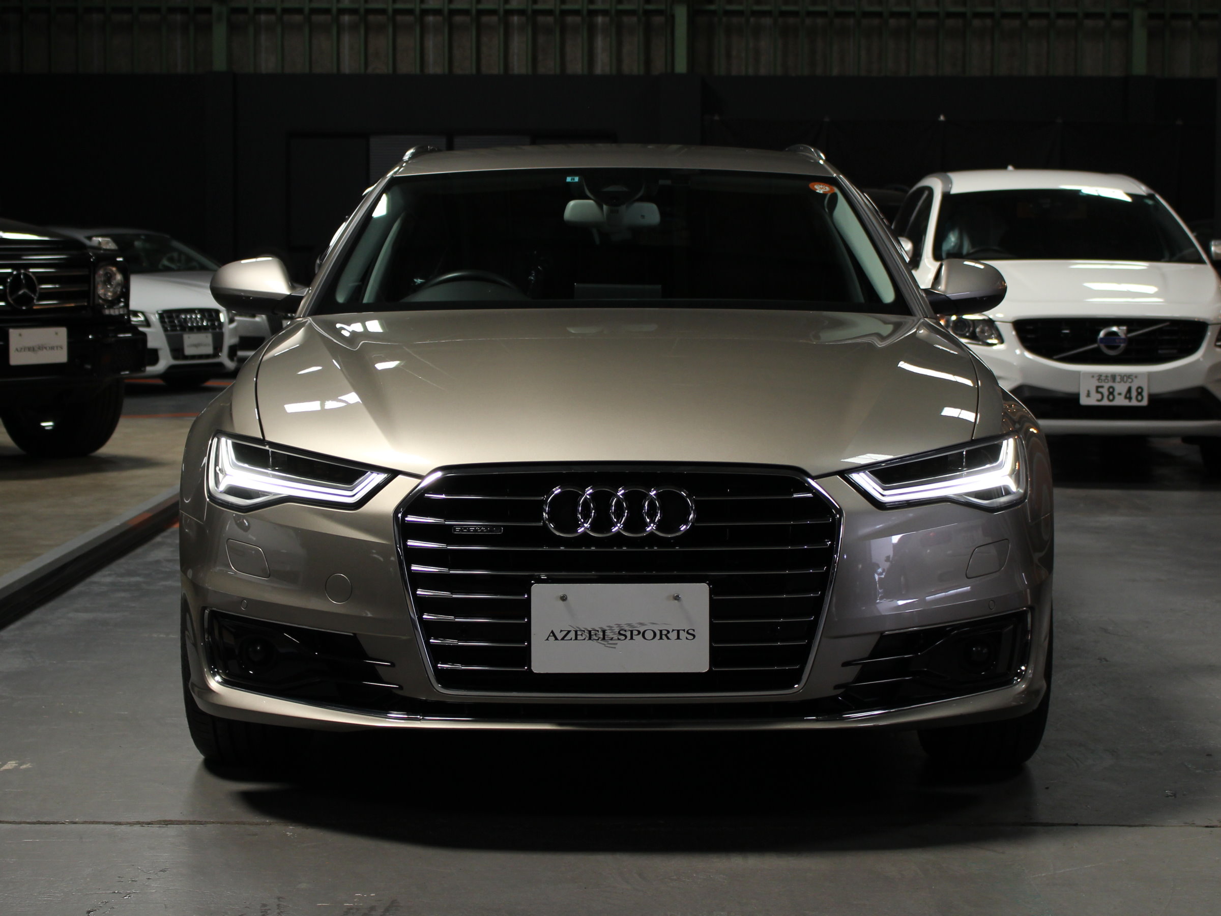 アウディ　Ａ６アバント　２．０ＴＦＳＩ　クワトロ