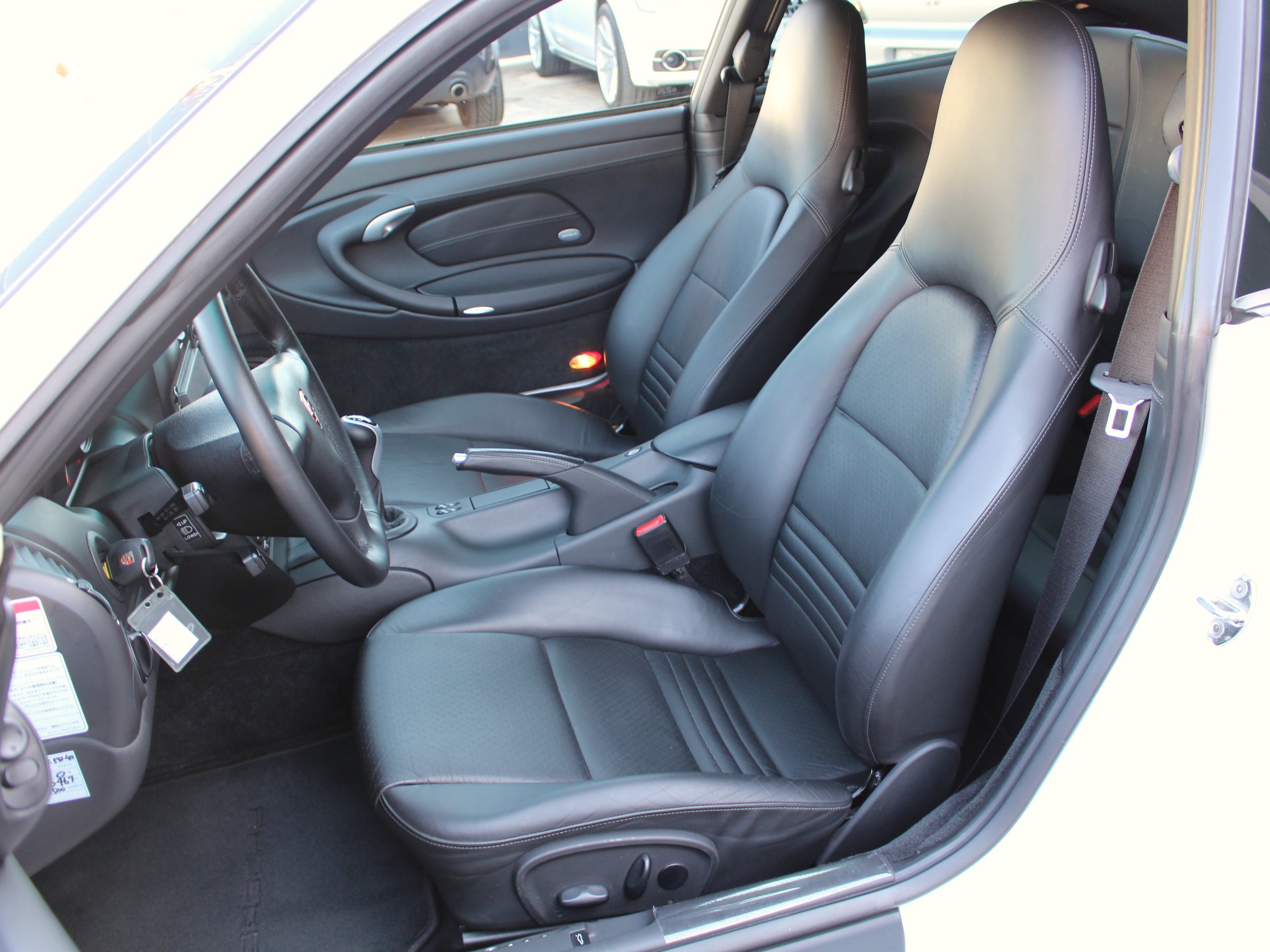 ポルシェ　９１１カレラ４Ｓ（９９６後期）　６速ＭＴ