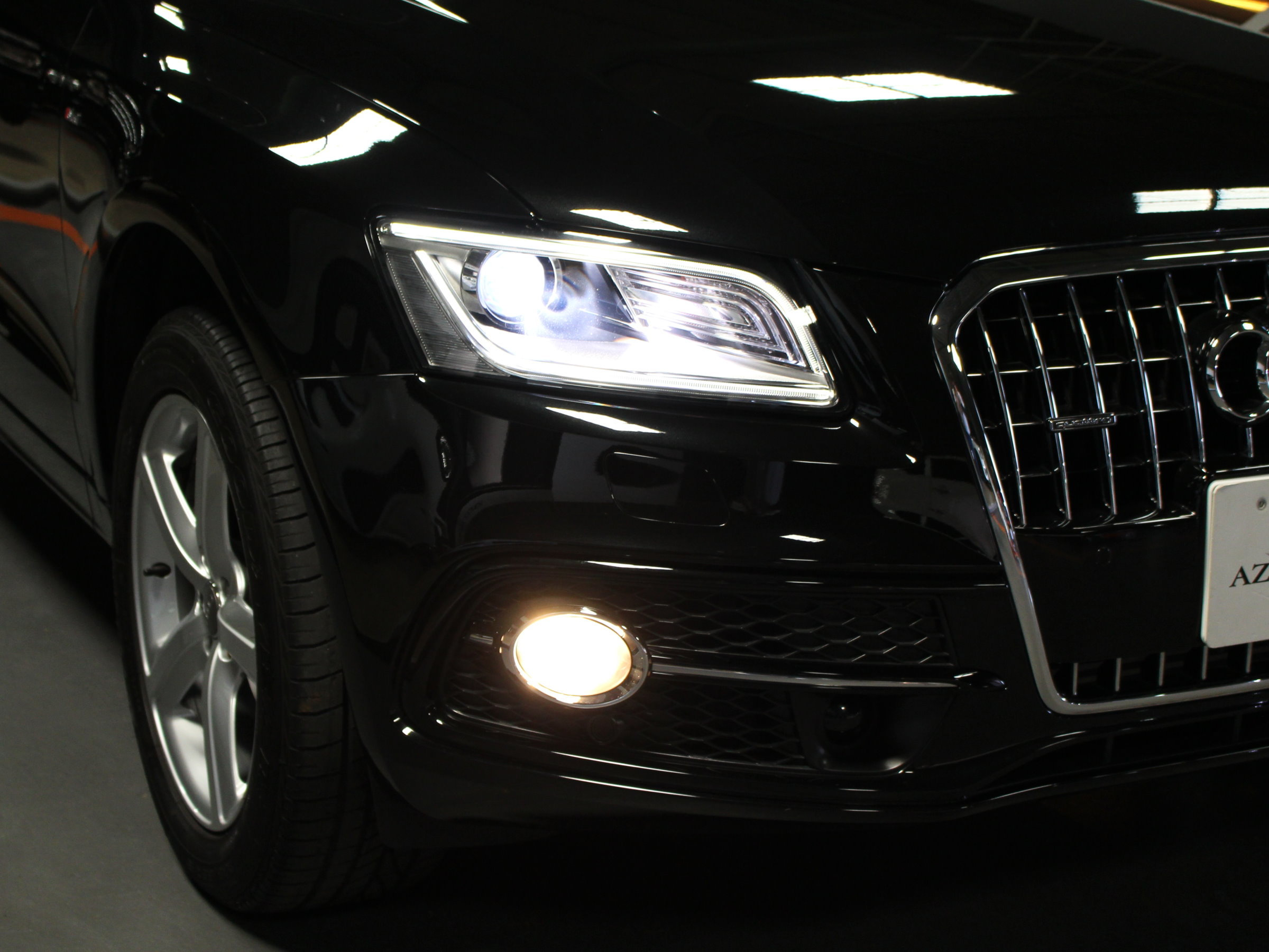 アウディ　Ｑ５　２．０ＴＦＳＩクワトロ　Ｓライン　アシスタンスＰＫＧ付