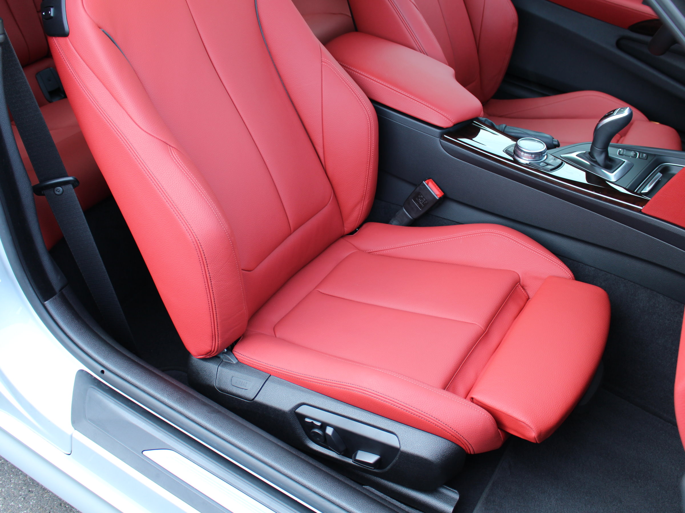 ＢＭＷ　４３５ⅰクーペ　Ｍスポーツ