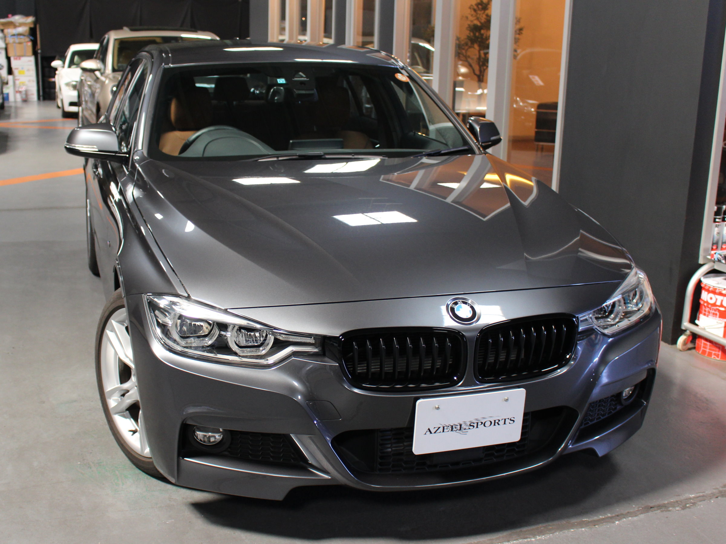 ＢＭＷ　３２０ｄ　Ｍスポーツ　ＬＣＩ後期