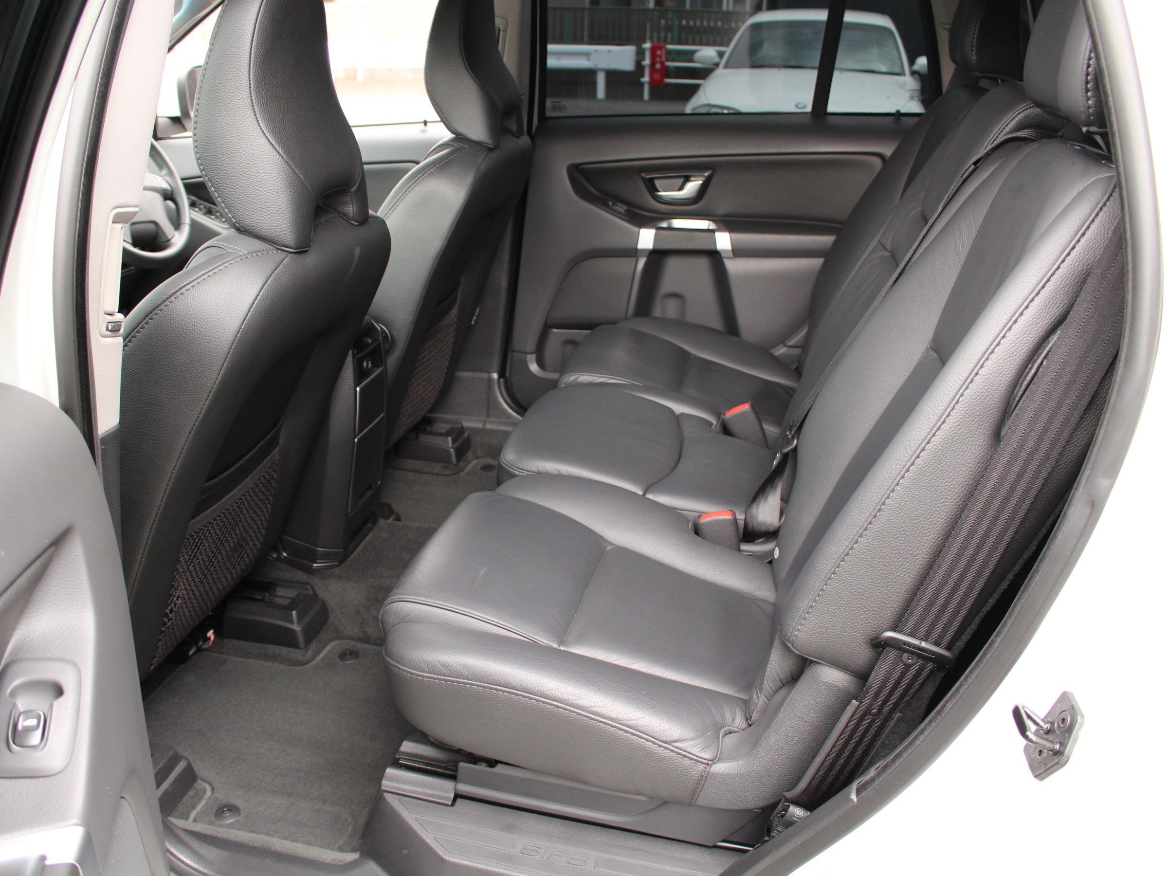 ボルボ　ＸＣ９０　３．２　ＳＥ　ＡＷＤ