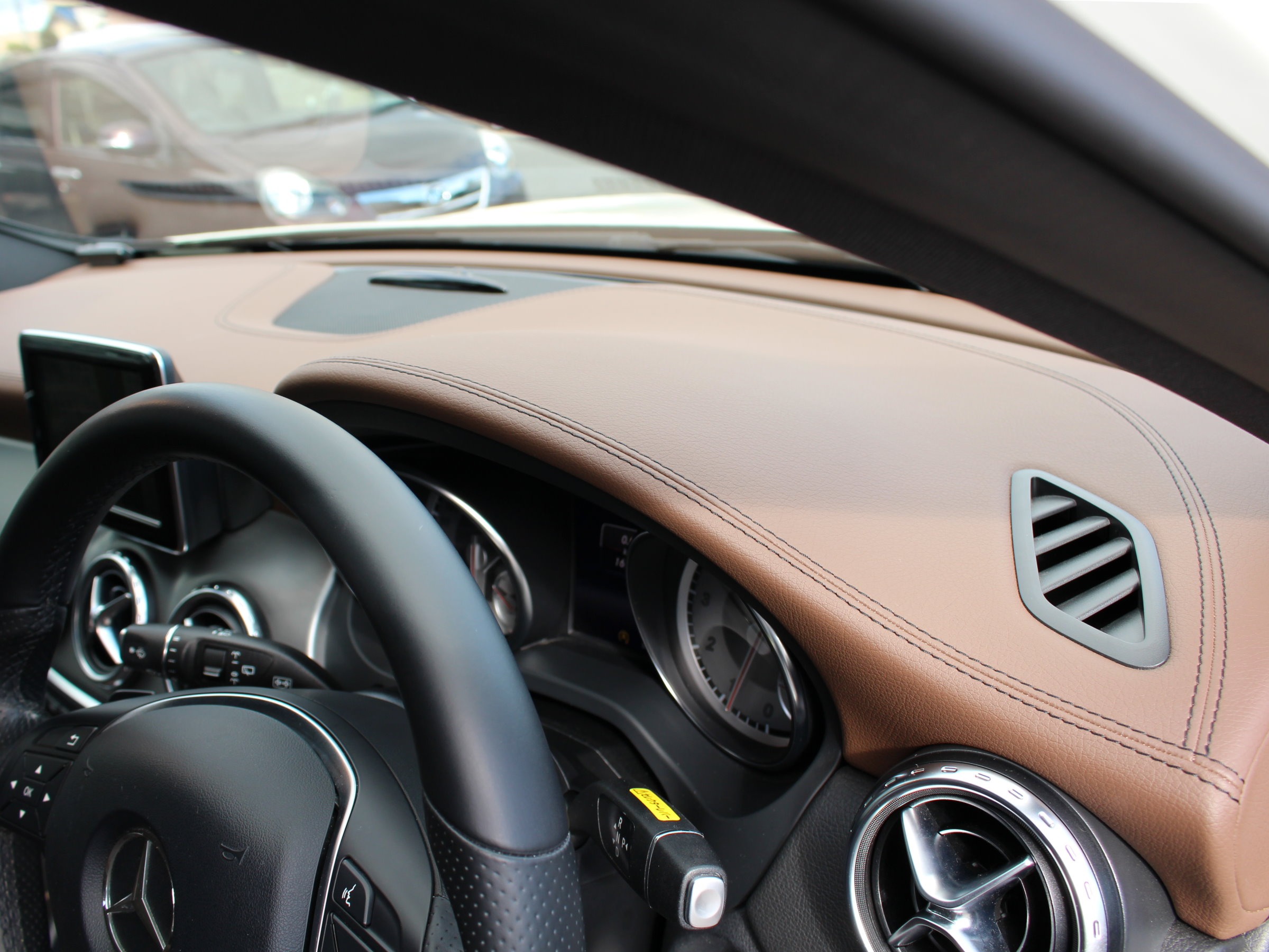 メルセデスベンツ　ＧＬＡ１８０