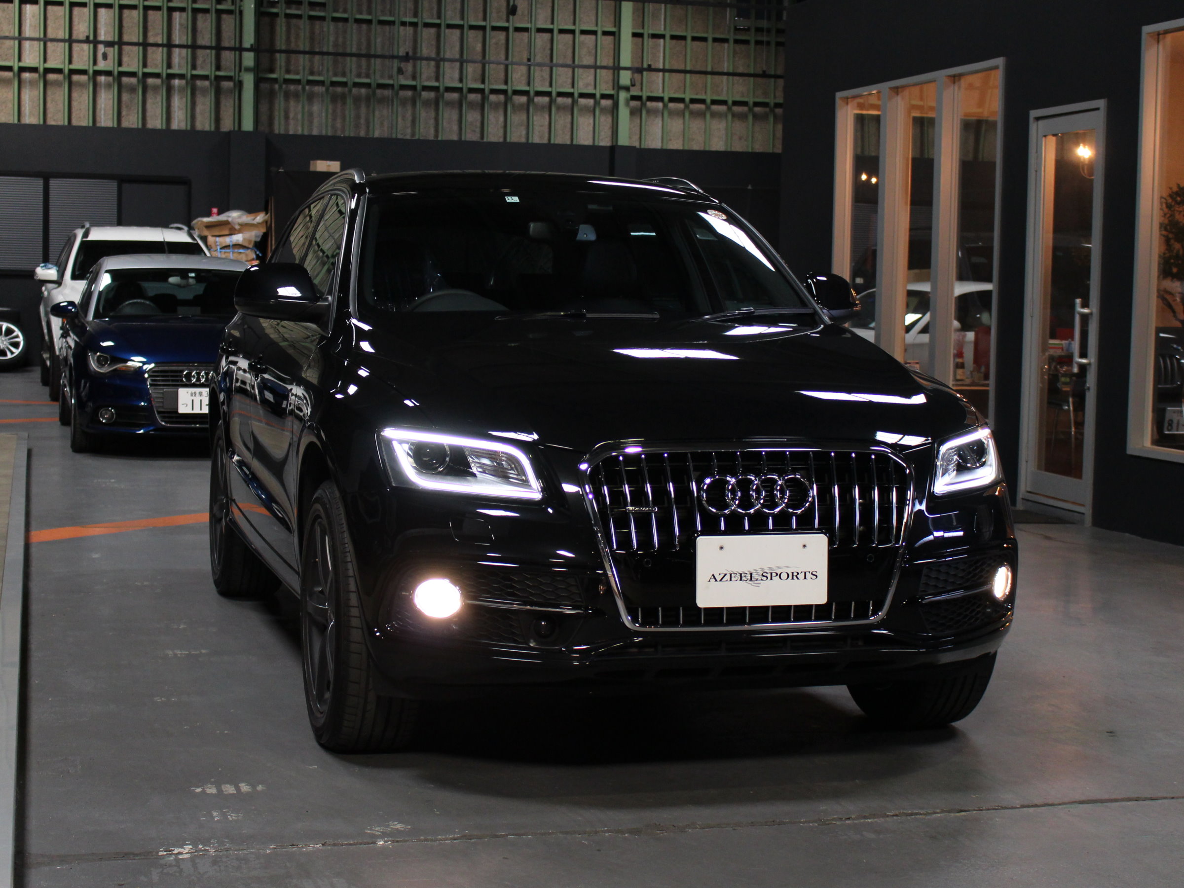 アウディ　Ｑ５　２．０ＴＦＳＩクワトロ　Ｓラインパッケージ