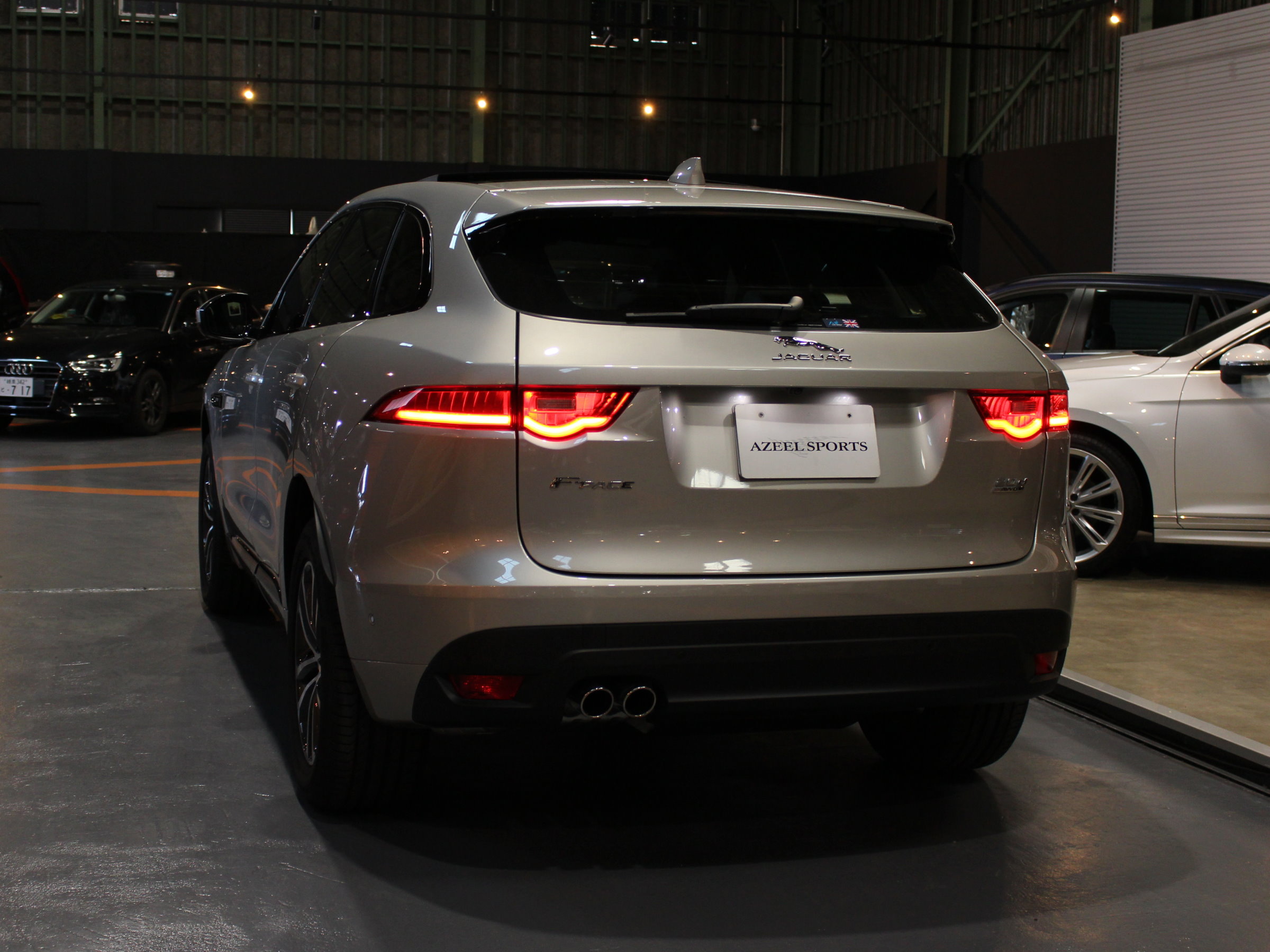 ジャガー　Ｆ－ＰＡＣＥ　２０ｄ　Ｒ－ＳＰＯＲＴ