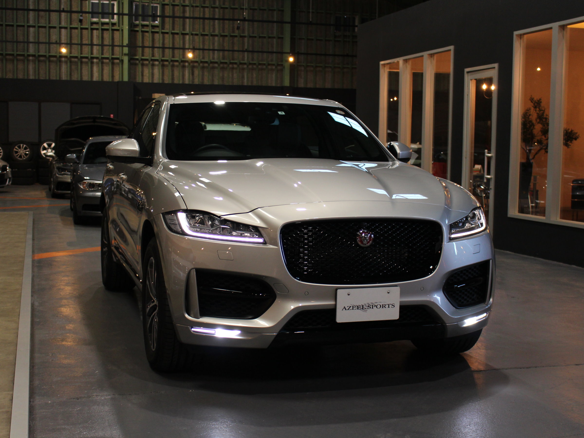 ジャガー　Ｆ－ＰＡＣＥ　２０ｄ　Ｒ－ＳＰＯＲＴ