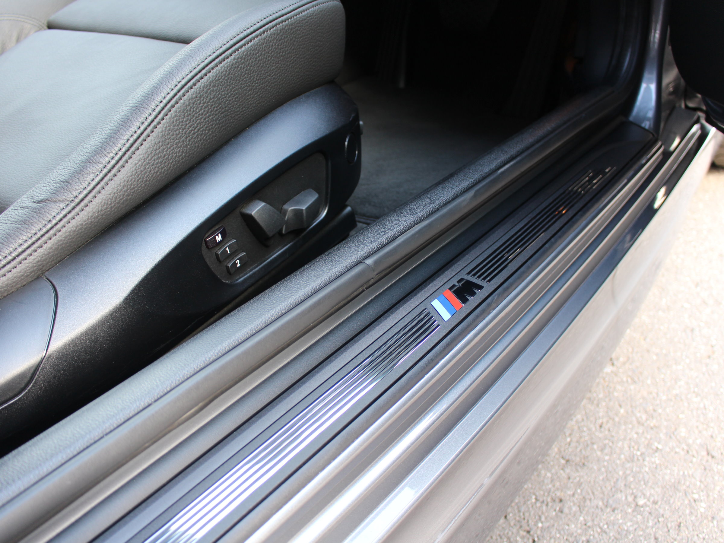ＢＭＷ　１３５ⅰクーペ　Ｍスポーツ　ＬＣＩ後期