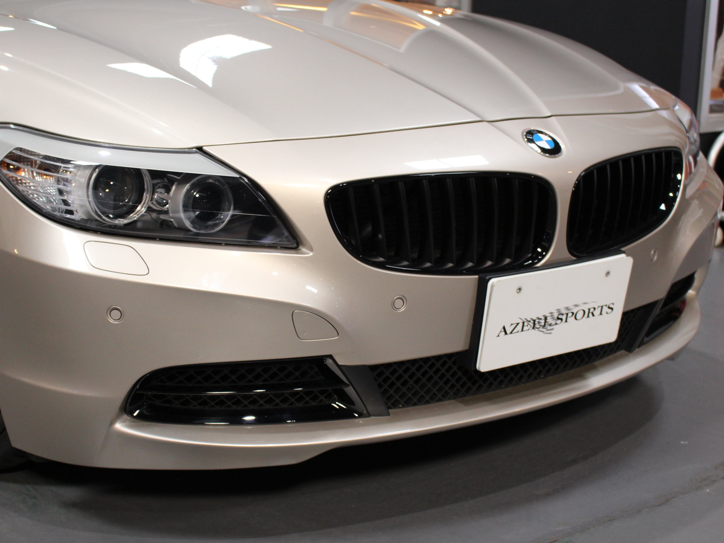 ＢＭＷ　Ｚ４　ｓドライブ３５ⅰ　デザインピュアホワイト