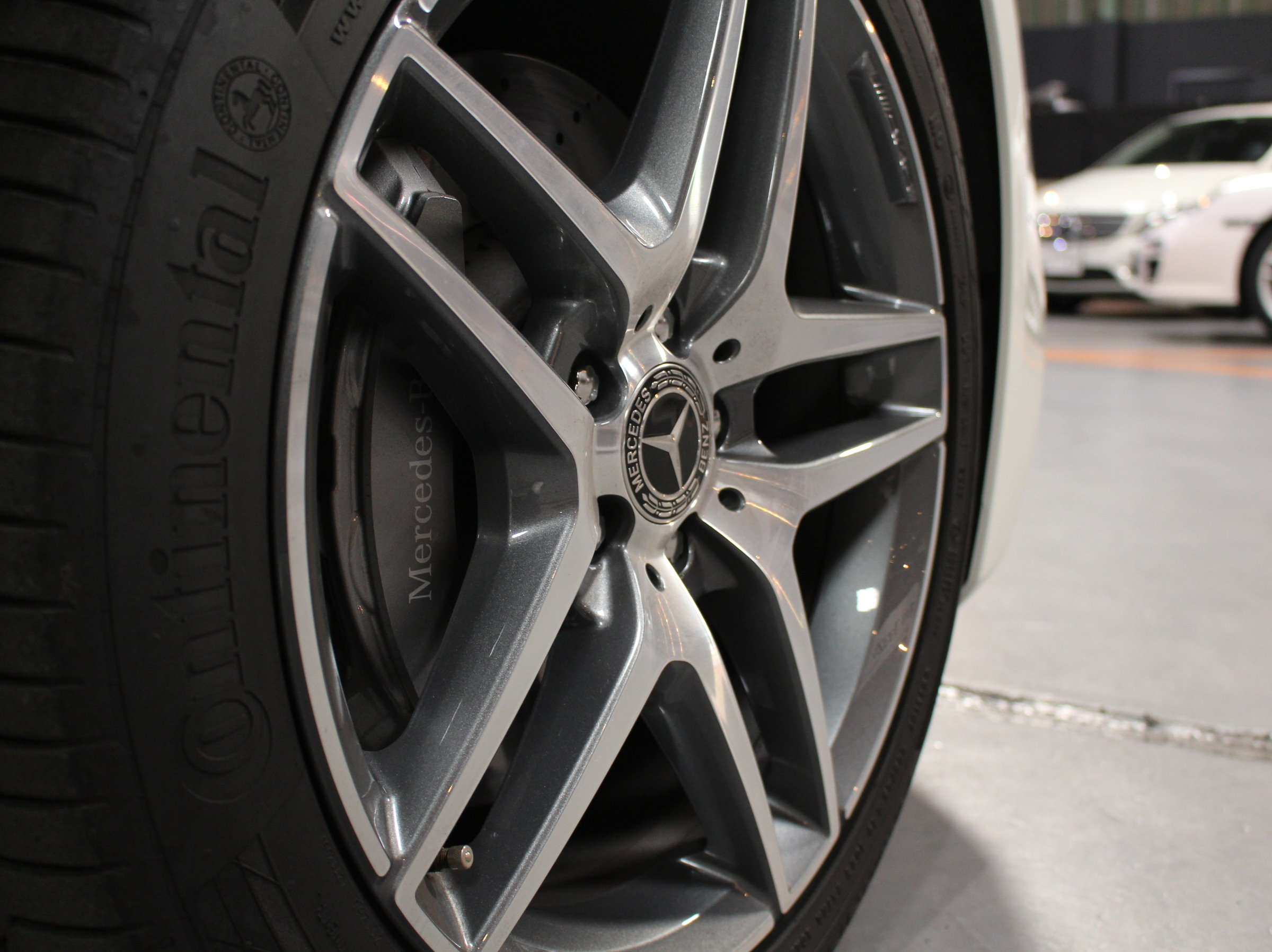 メルセデスベンツ　Ｓ５６０ロング　４マチック　ＡＭＧライン
