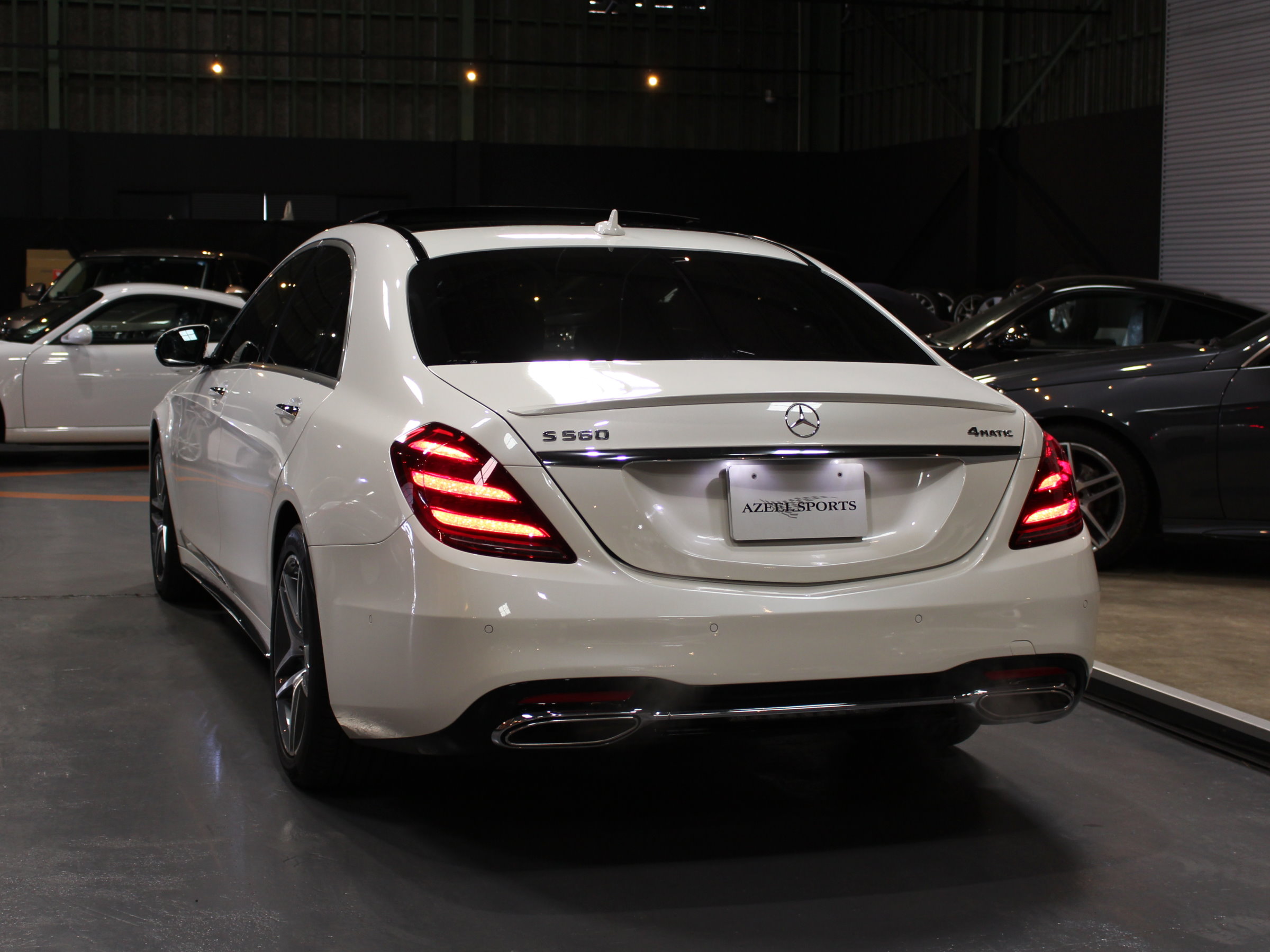 メルセデスベンツ　Ｓ５６０ロング　４マチック　ＡＭＧライン