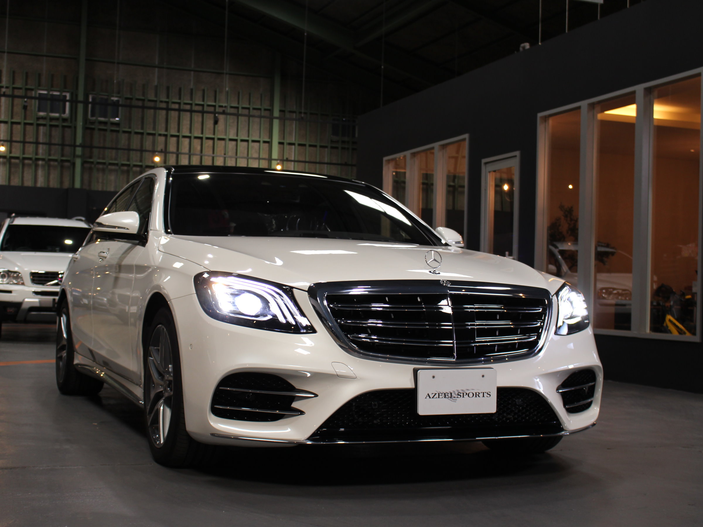 メルセデスベンツ　Ｓ５６０ロング　４マチック　ＡＭＧライン